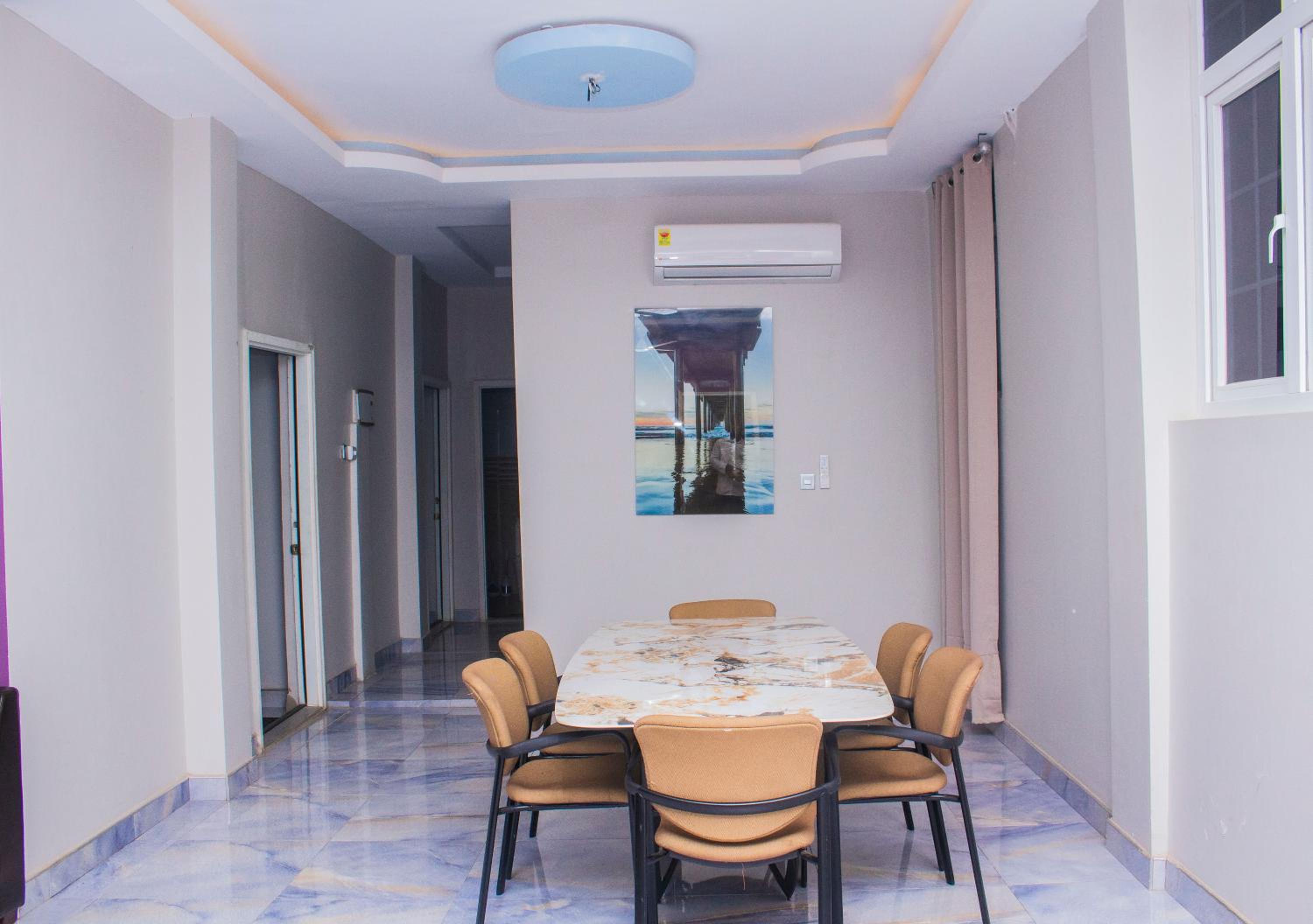 Adonai Apartments
