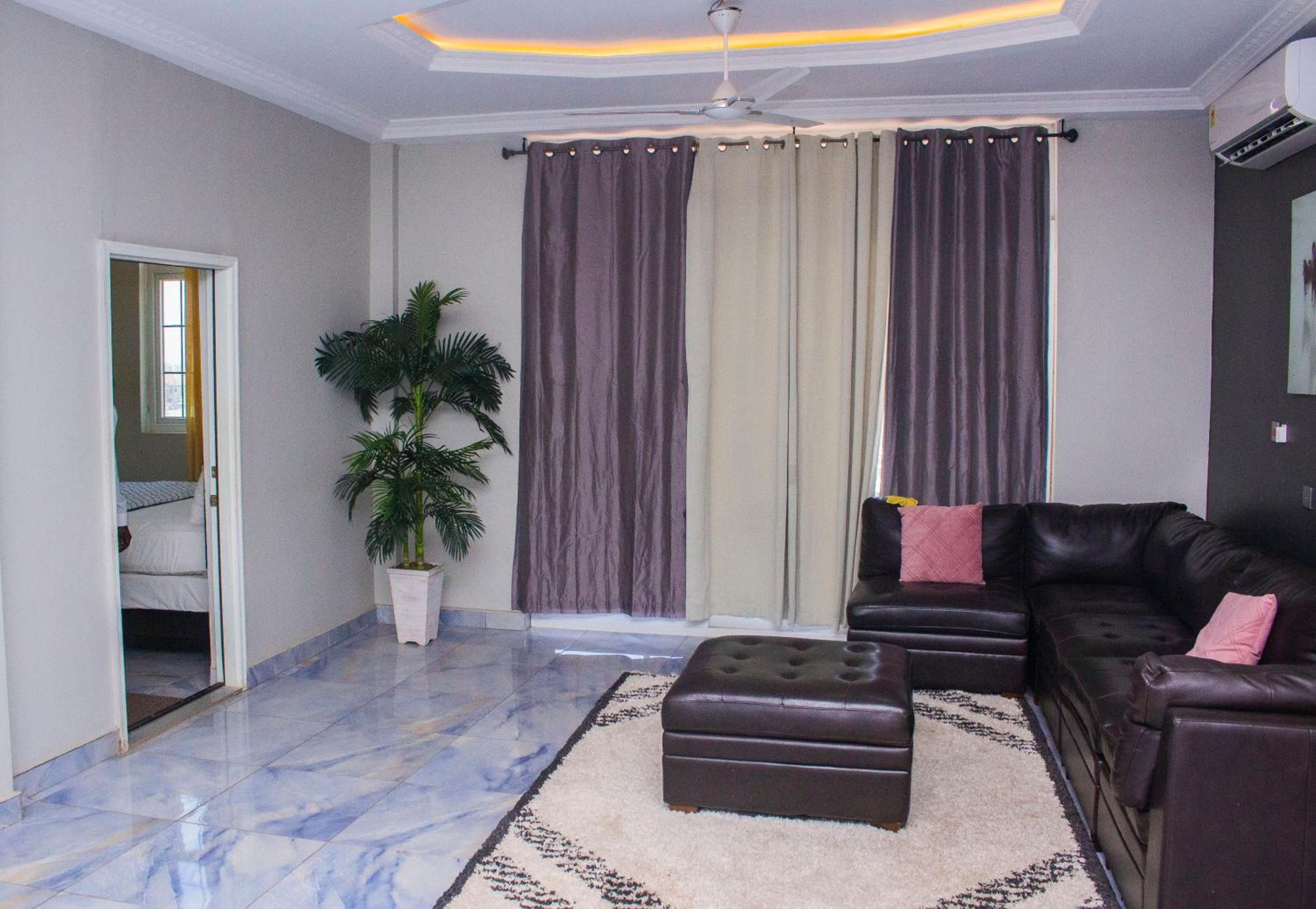 Adonai Apartments