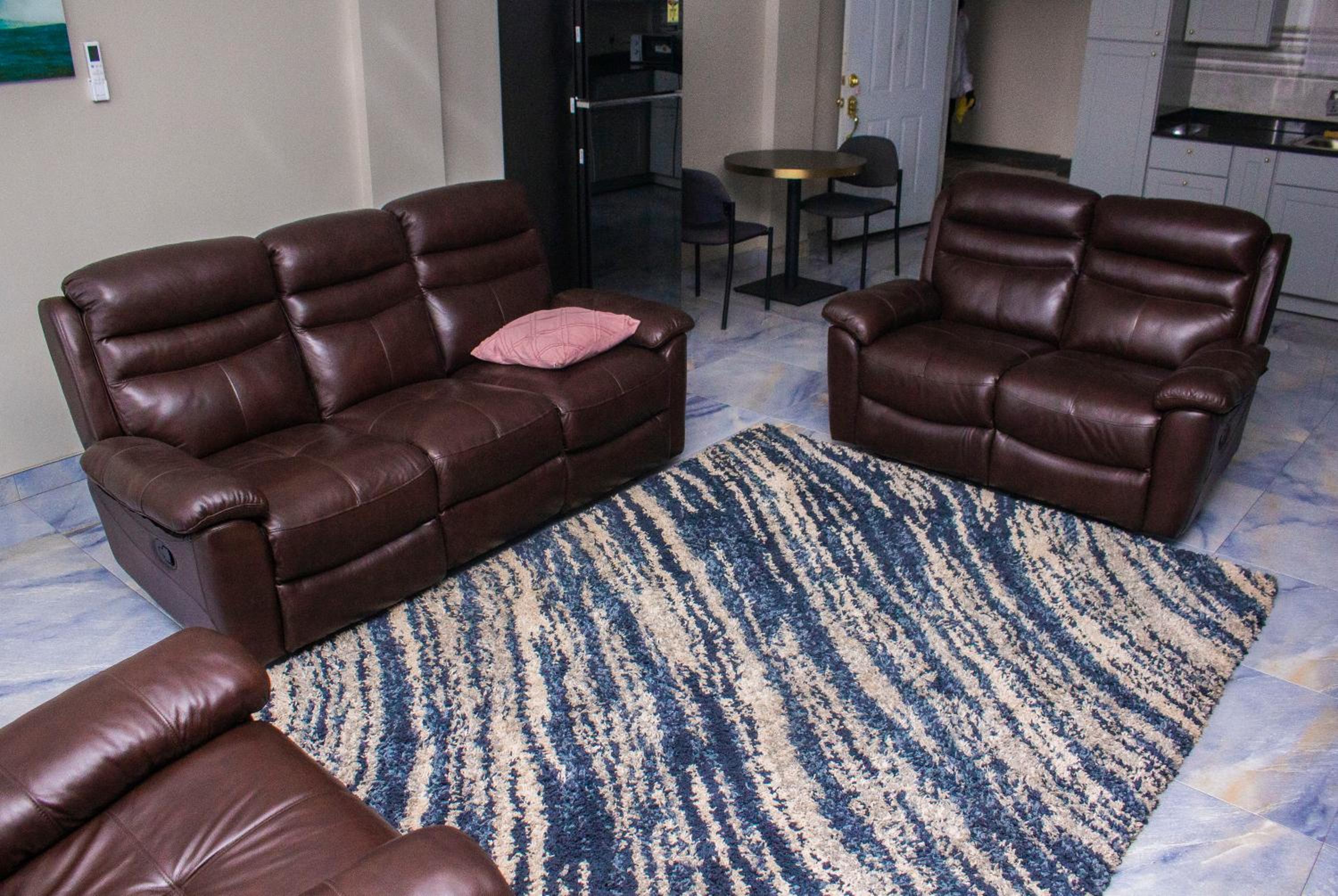 Adonai Apartments