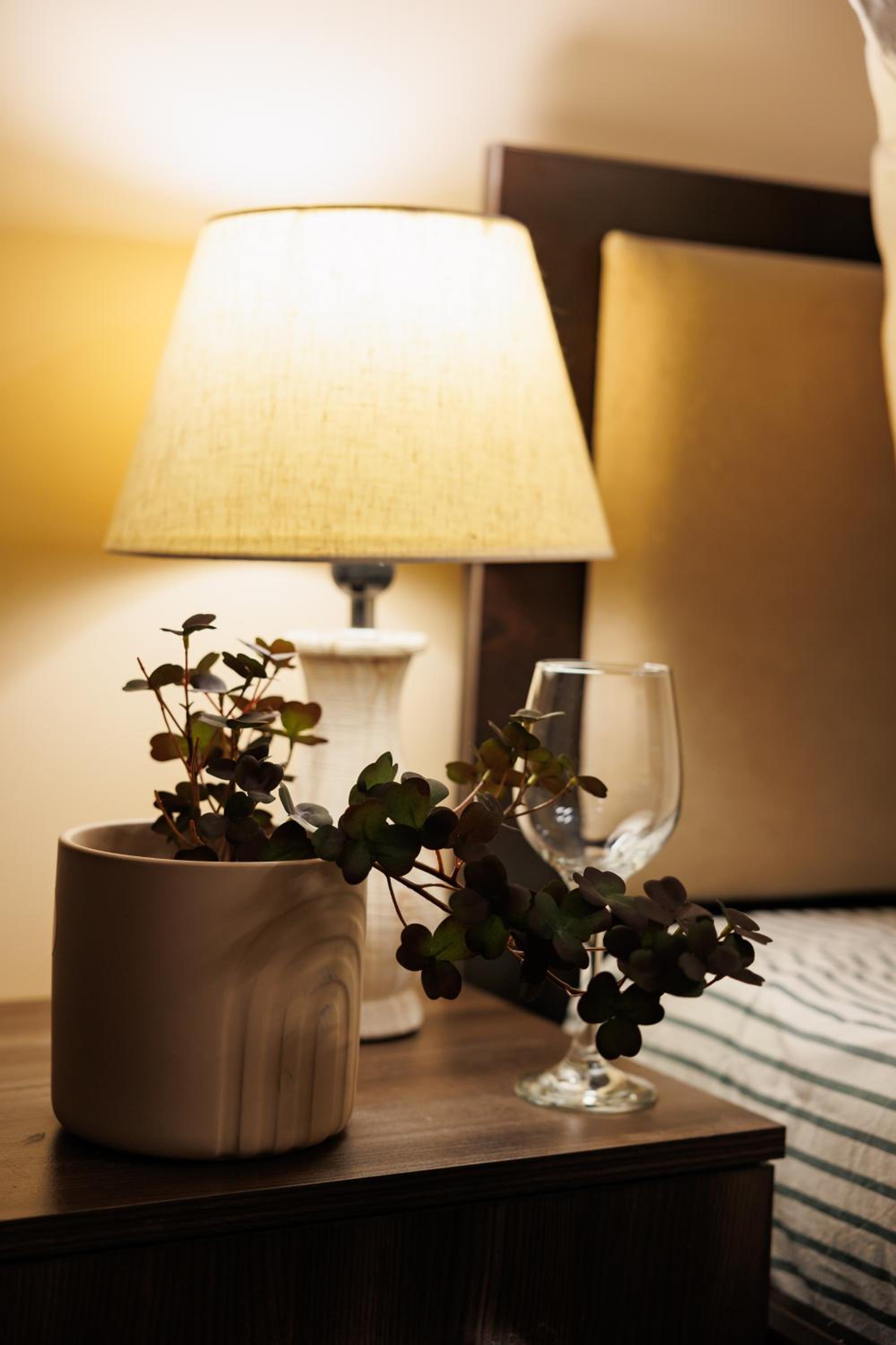 Garden apartment Aspen Suites A008
