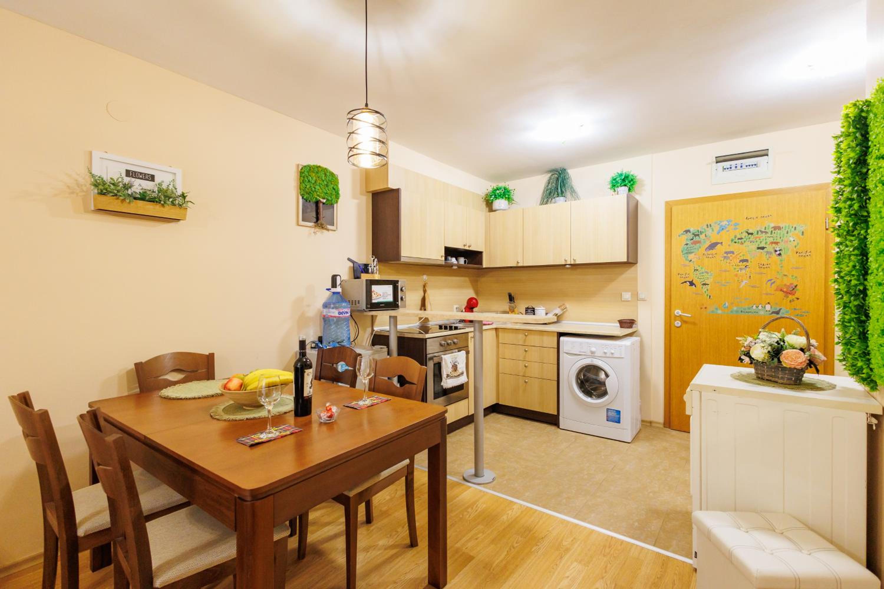 Garden apartment Aspen Suites A008
