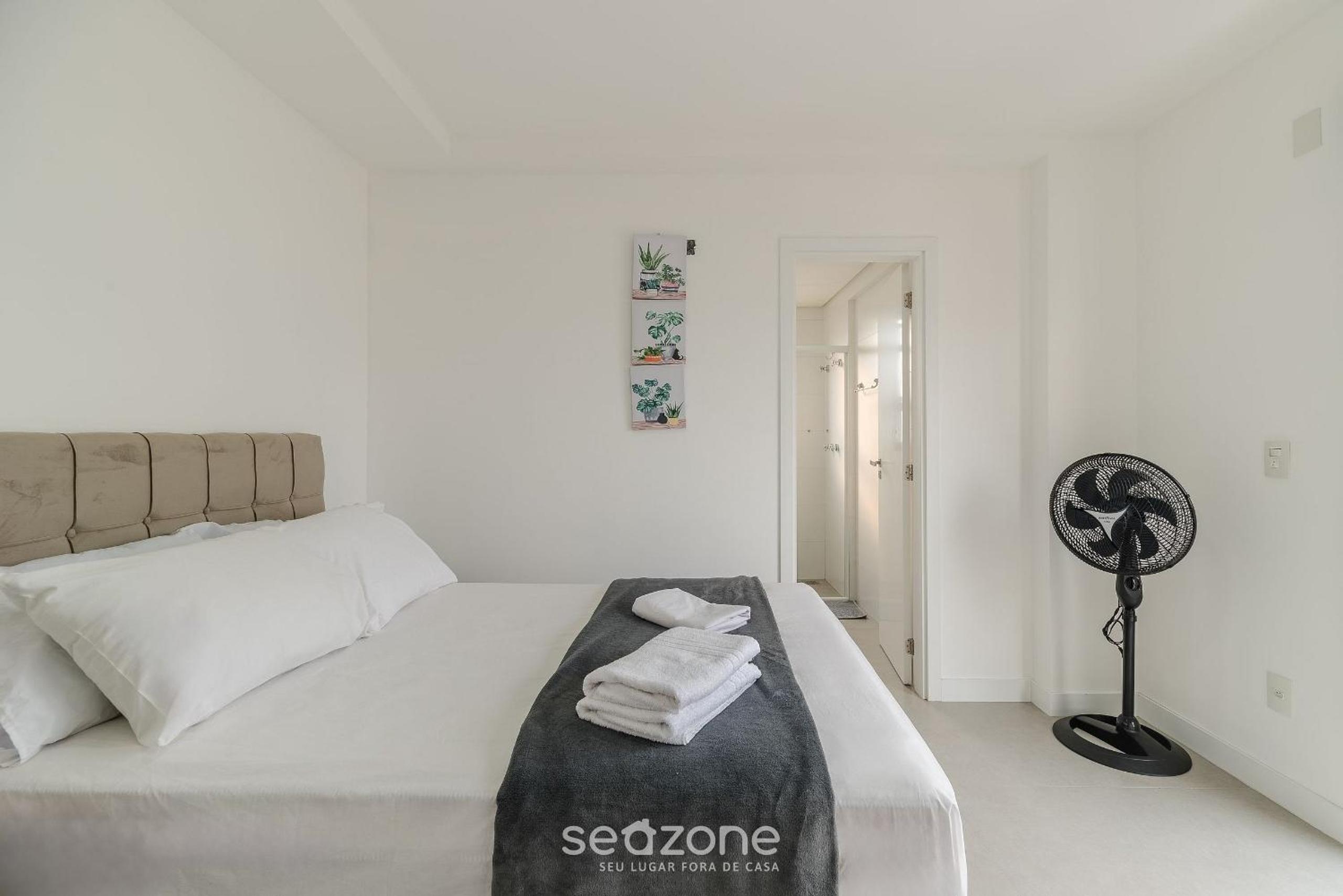 YHD - Condominium with pool near UFSC Located in Carvoeira, this condominium is an excellent choi