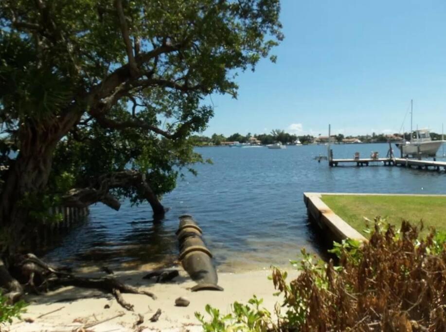 Mermaids Cove Heated Pool Jacuzzi Firepit Beach Access view 5