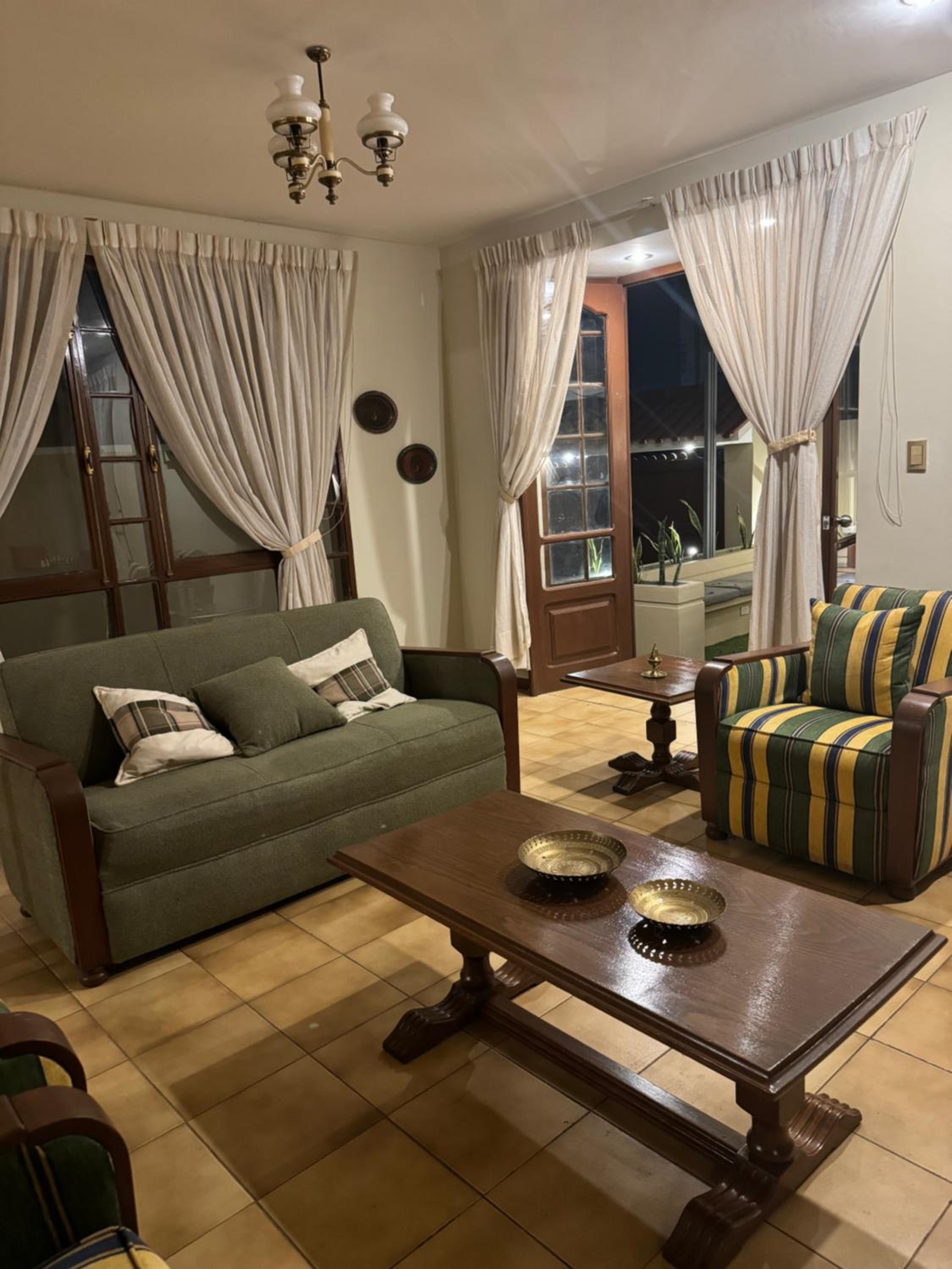 Casona tupuraya