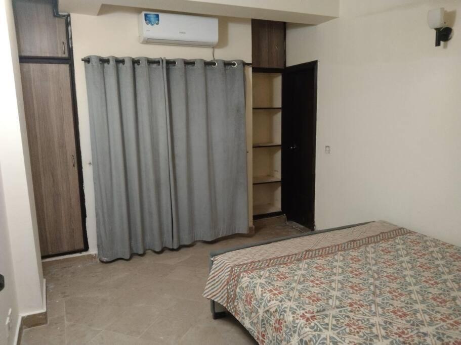 Luxurious 2 Bed Family Entire Apartment with All Amenities
