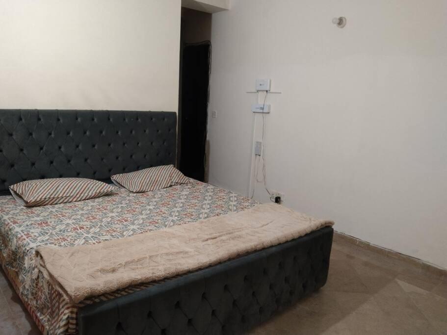 Luxurious 2 Bed Family Entire Apartment with All Amenities