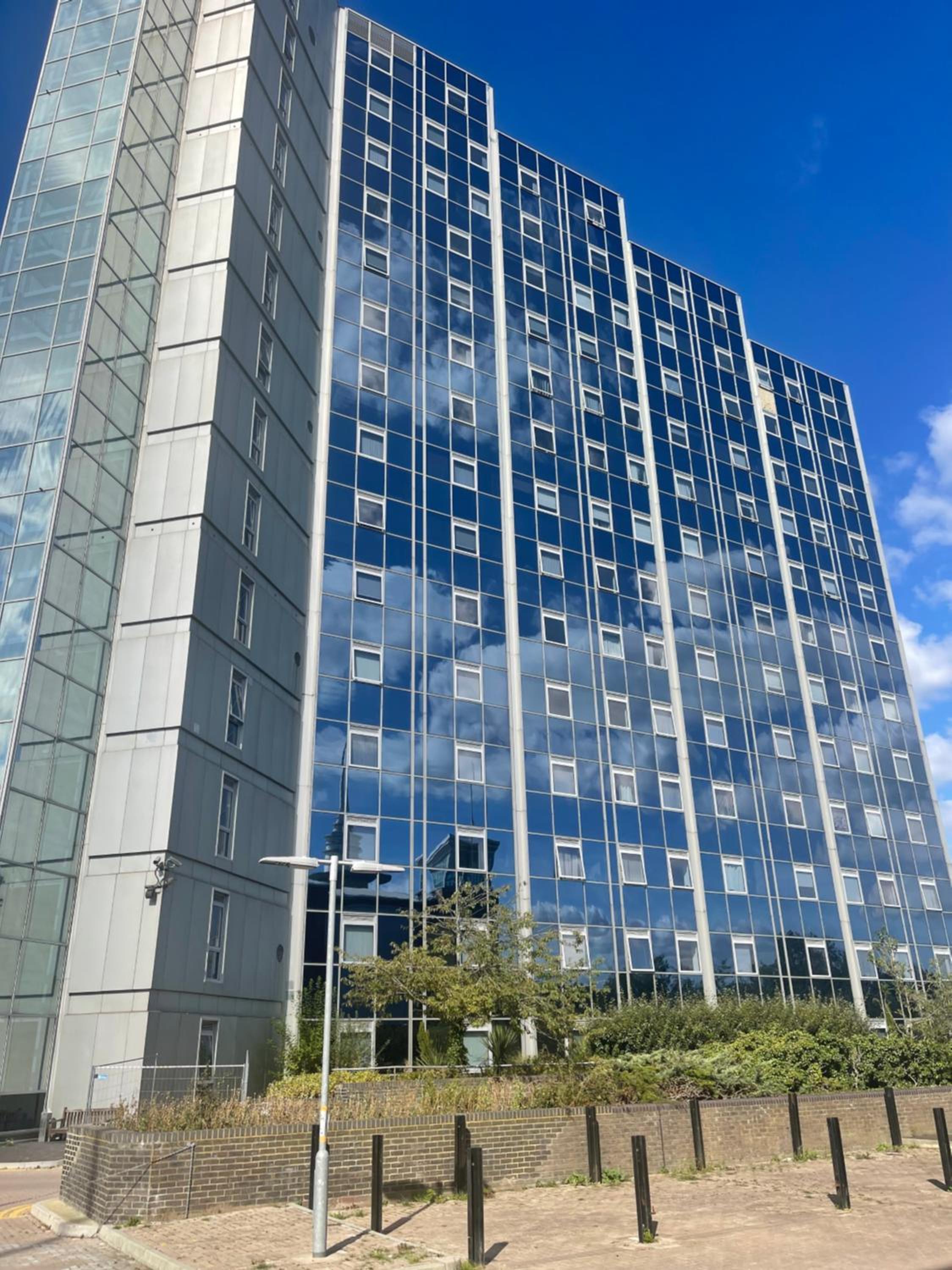 Basingstoke Vacations - White Rose - Property Image 6