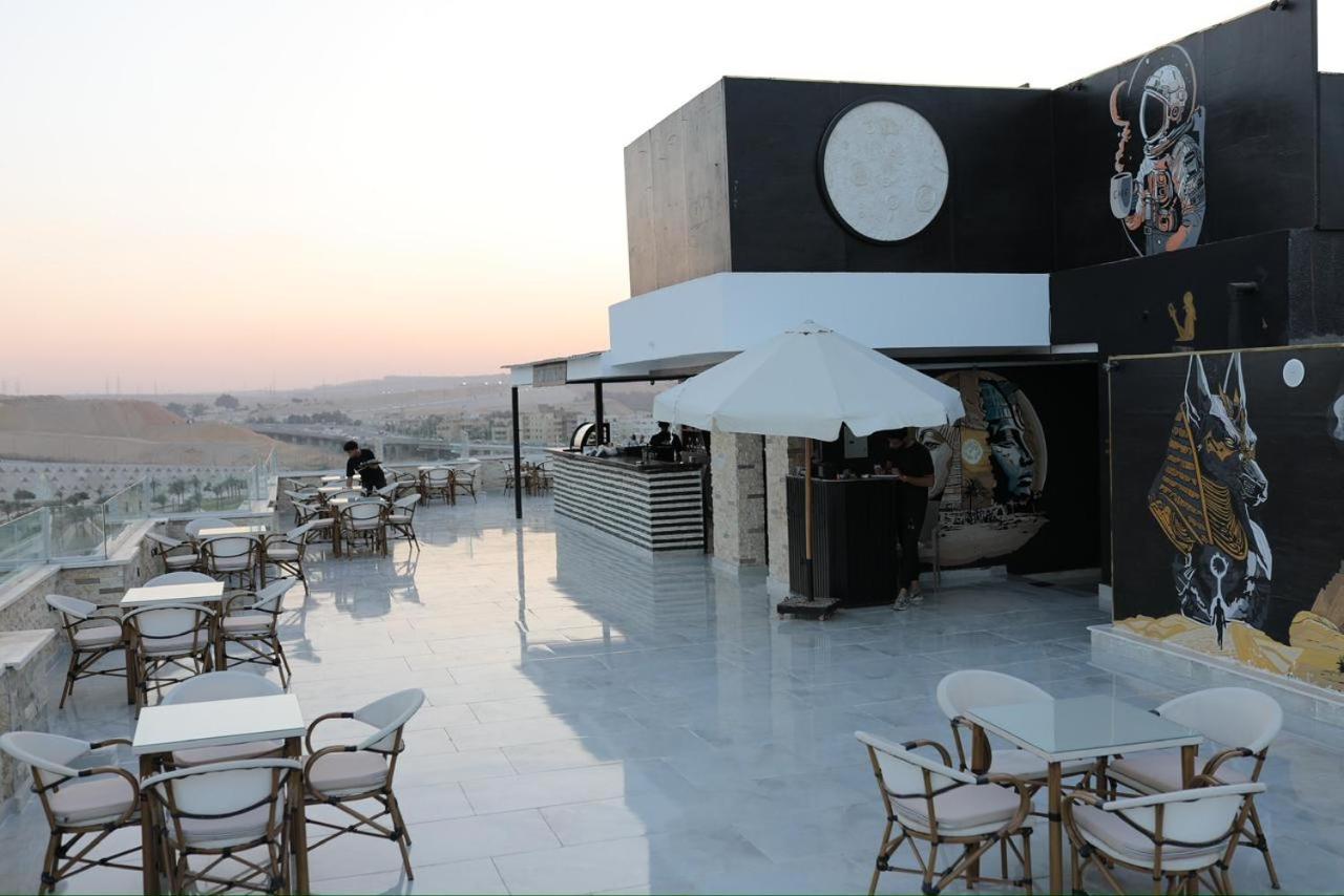 Grand Museum Hotel & Rooftop