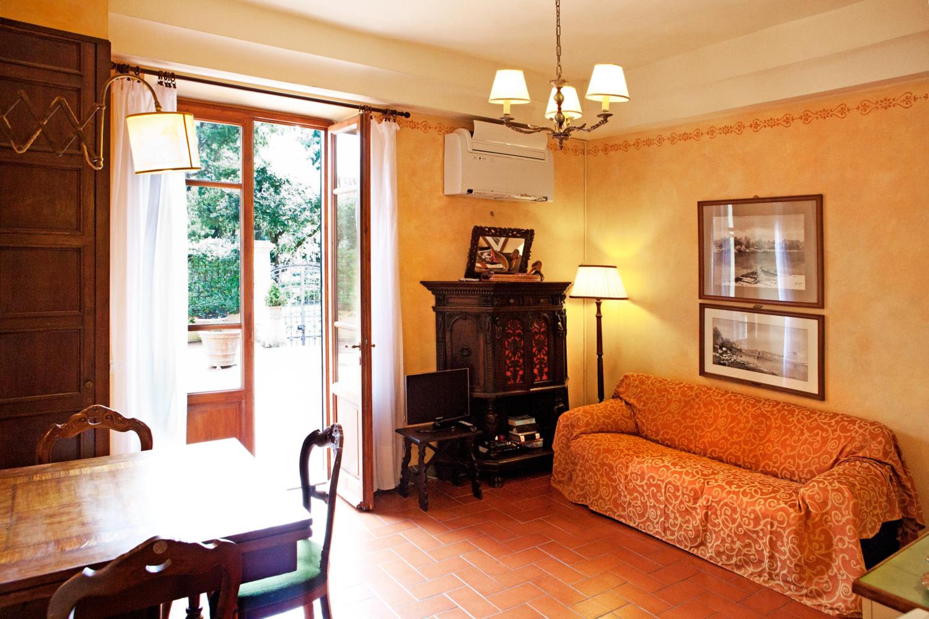 Poggio Imperiale Apartments