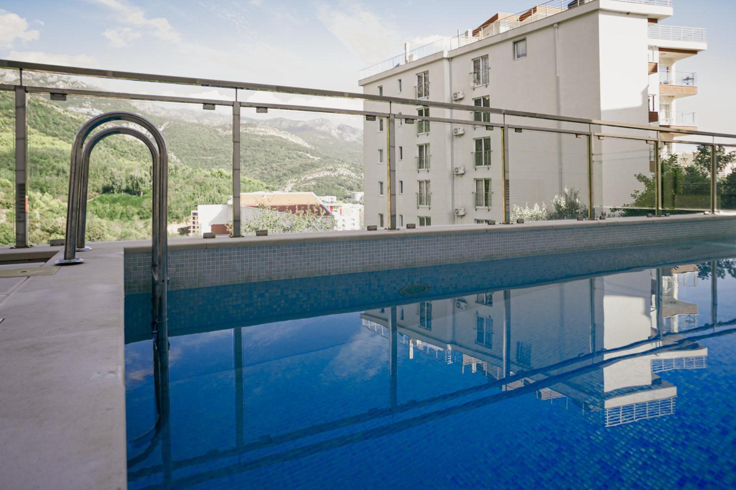 Montehome