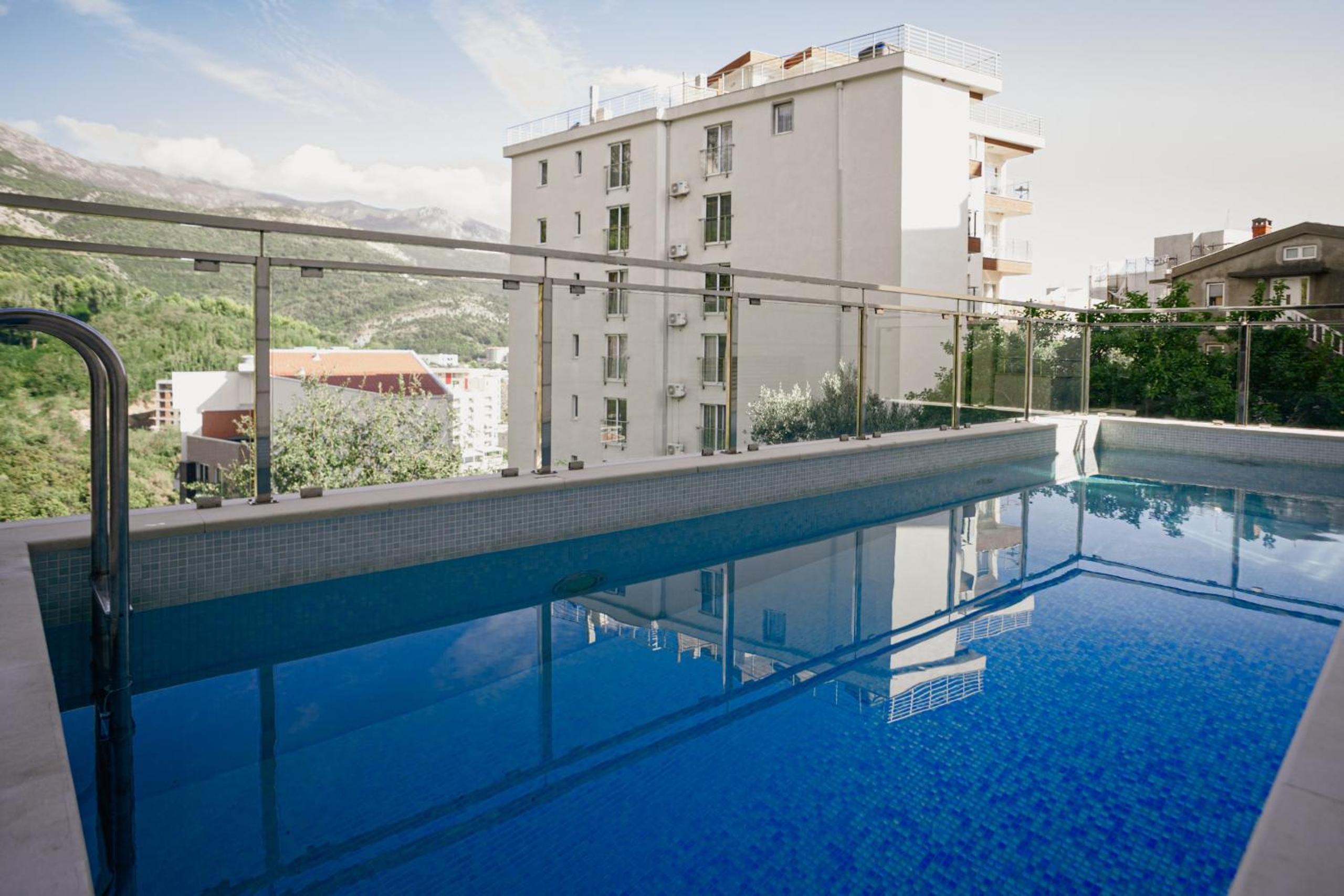 Montehome