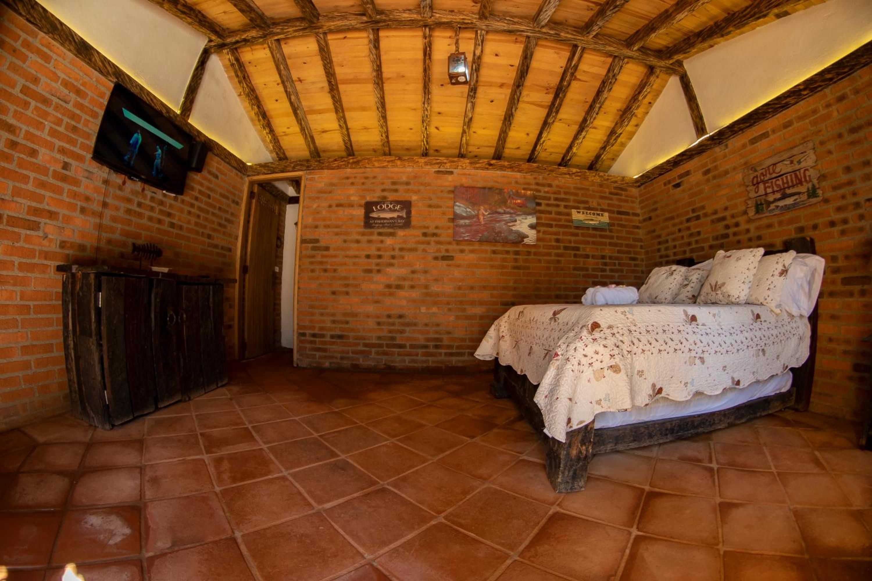Refugio Natural - Guarne - Cabañas Ecológicas con Jacuzzi e hidromasaje