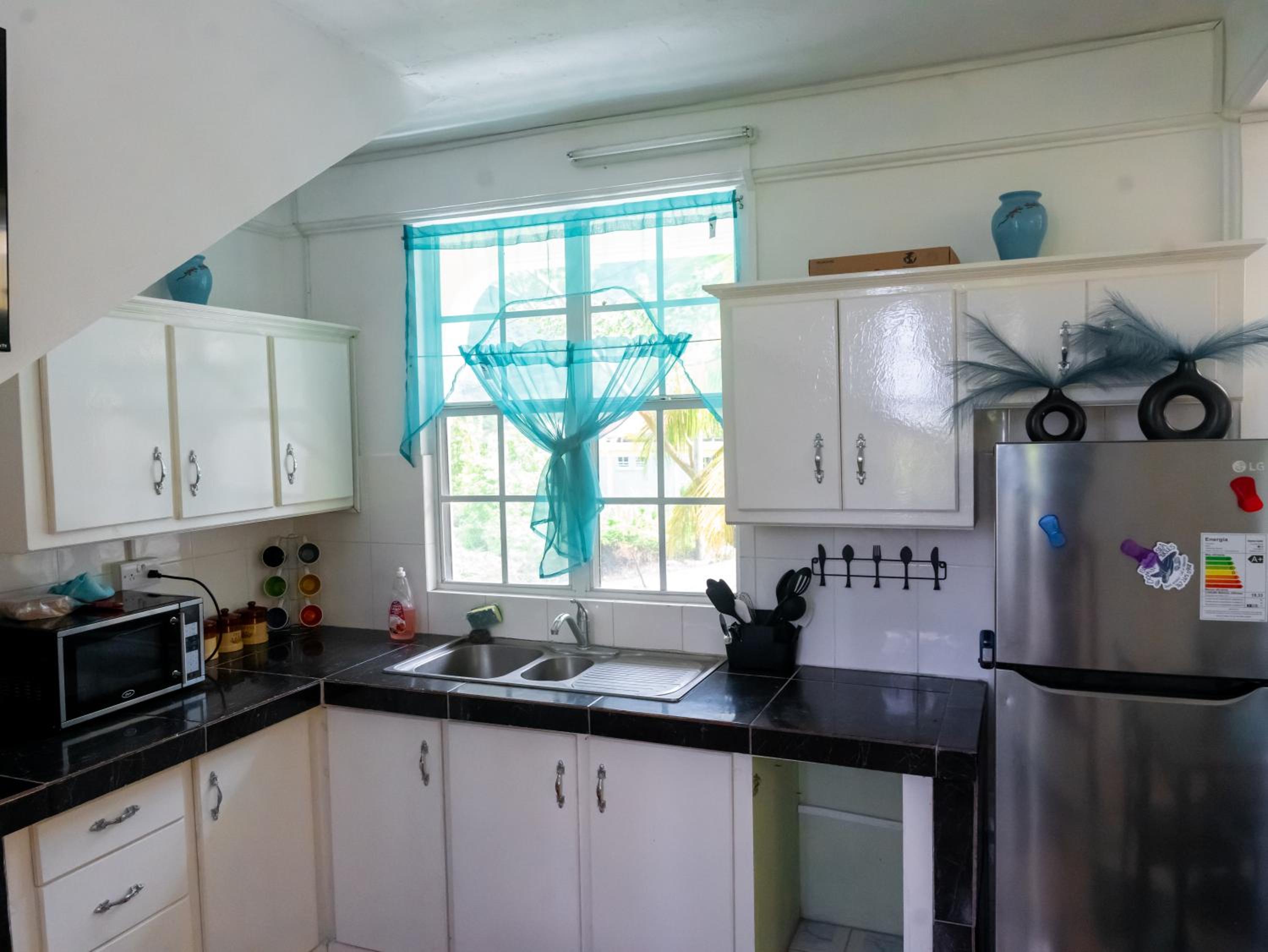 Rainbow Heights Apartment, Soufriere