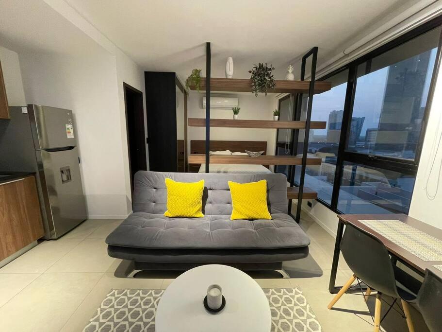 NanoTec Studio Equipetrol piso 9