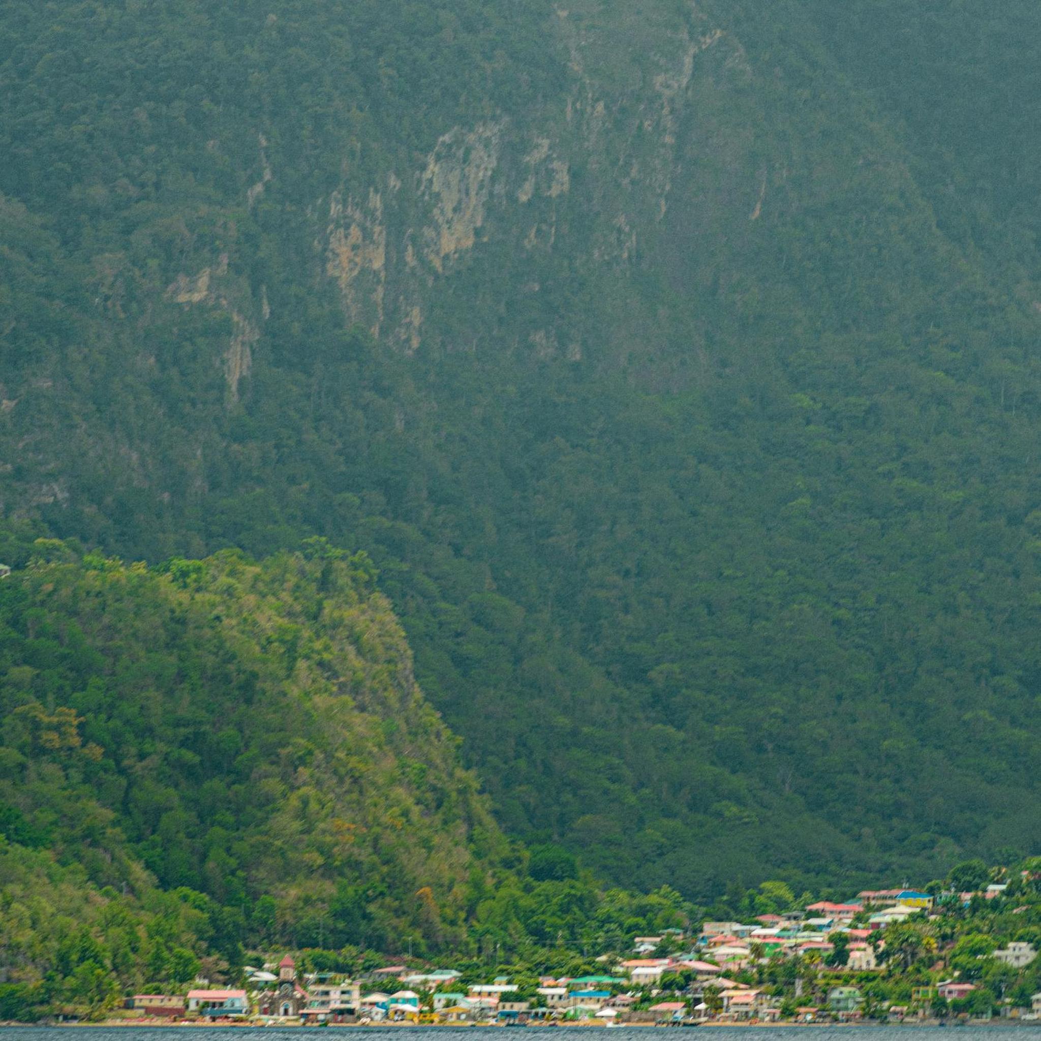 Rainbow Heights Apartment, Soufriere