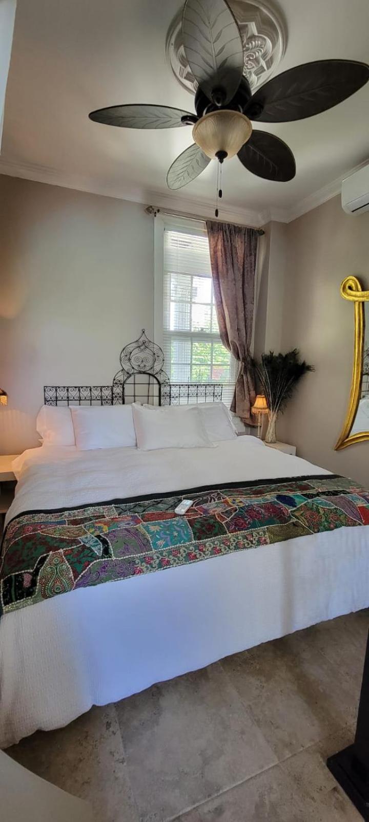 Caye Caulker Boutique Guesthouse 3