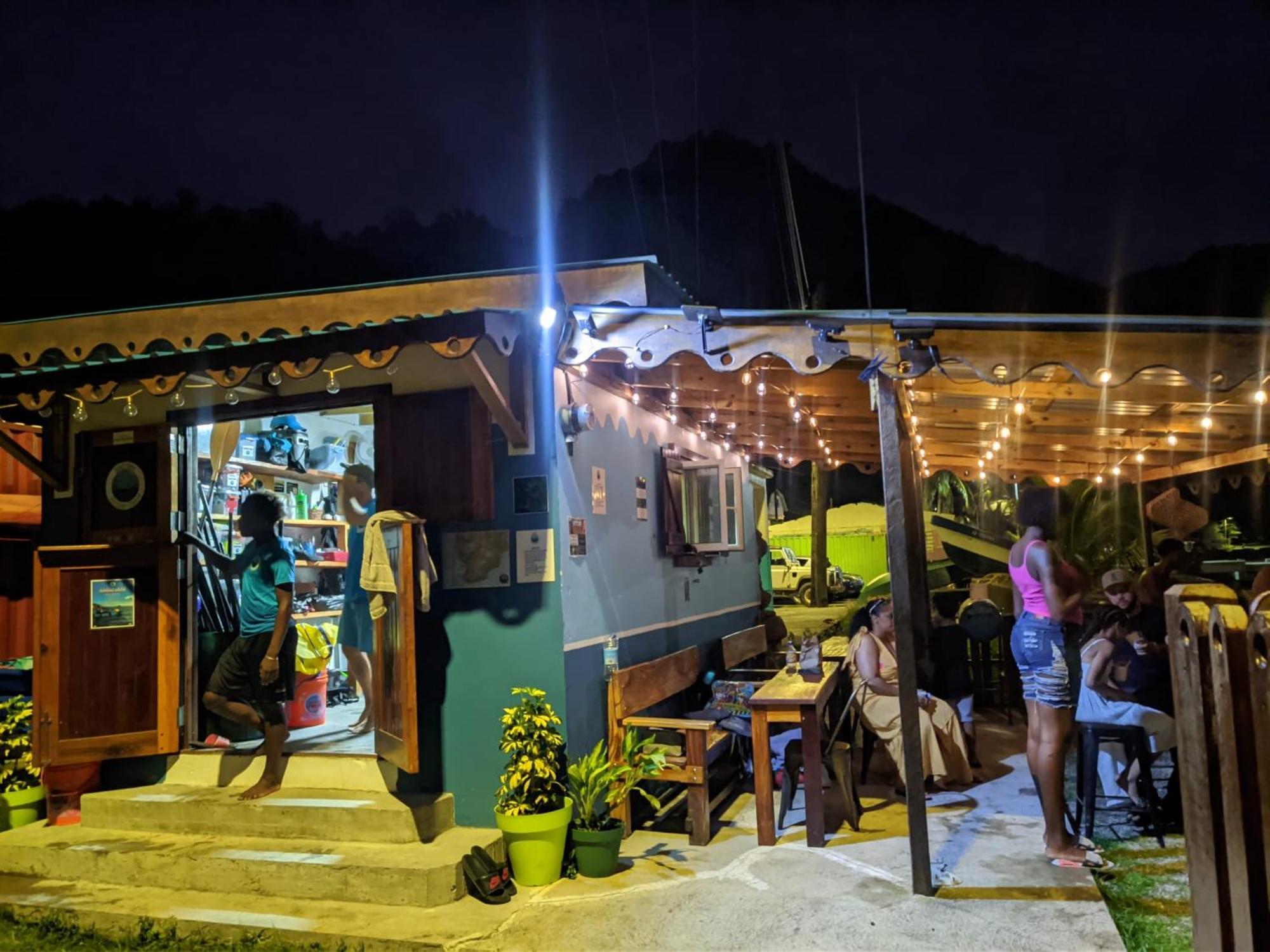 Rainbow Heights Apartment, Soufriere