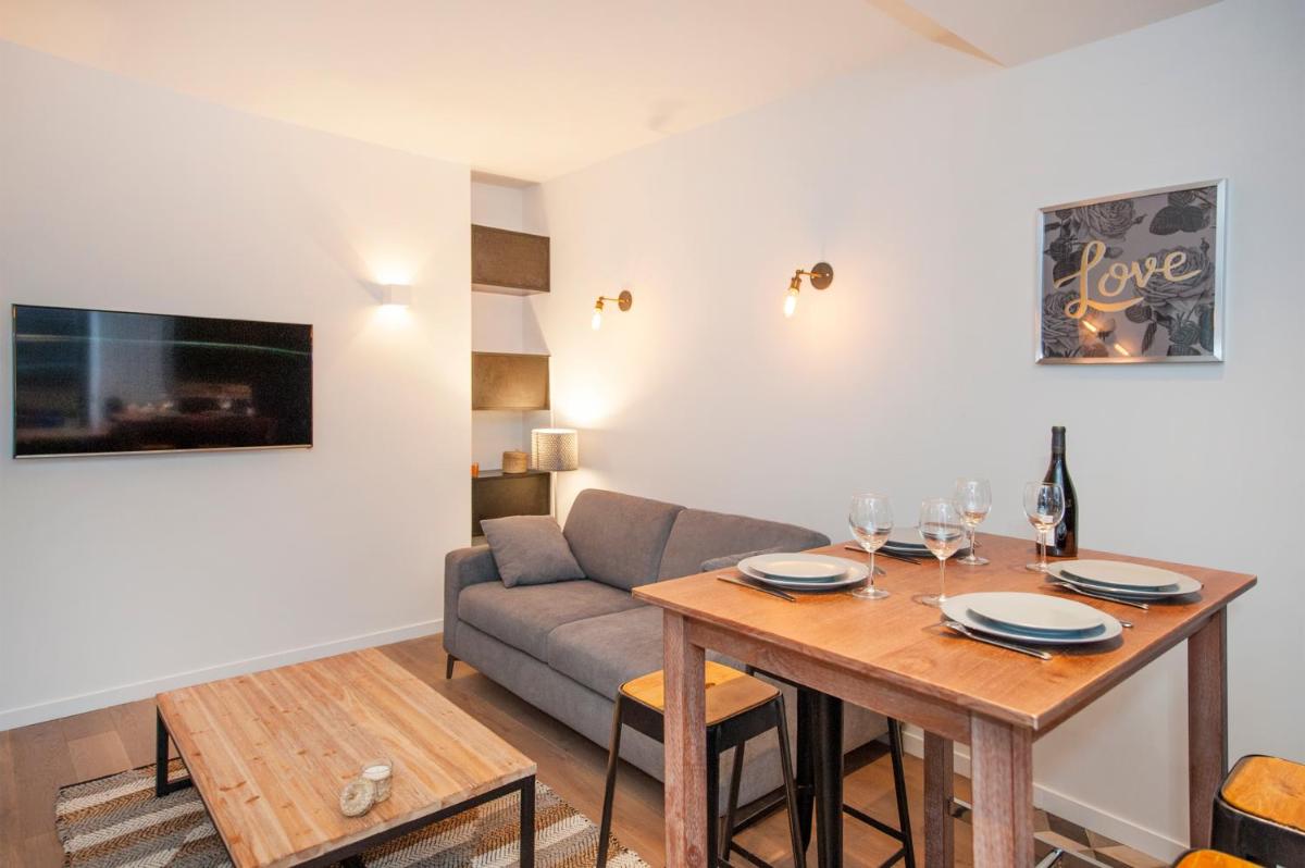 Pick A Flat's Apartment in Le Marais - Rue Sainte Croix de la Bretonnerie