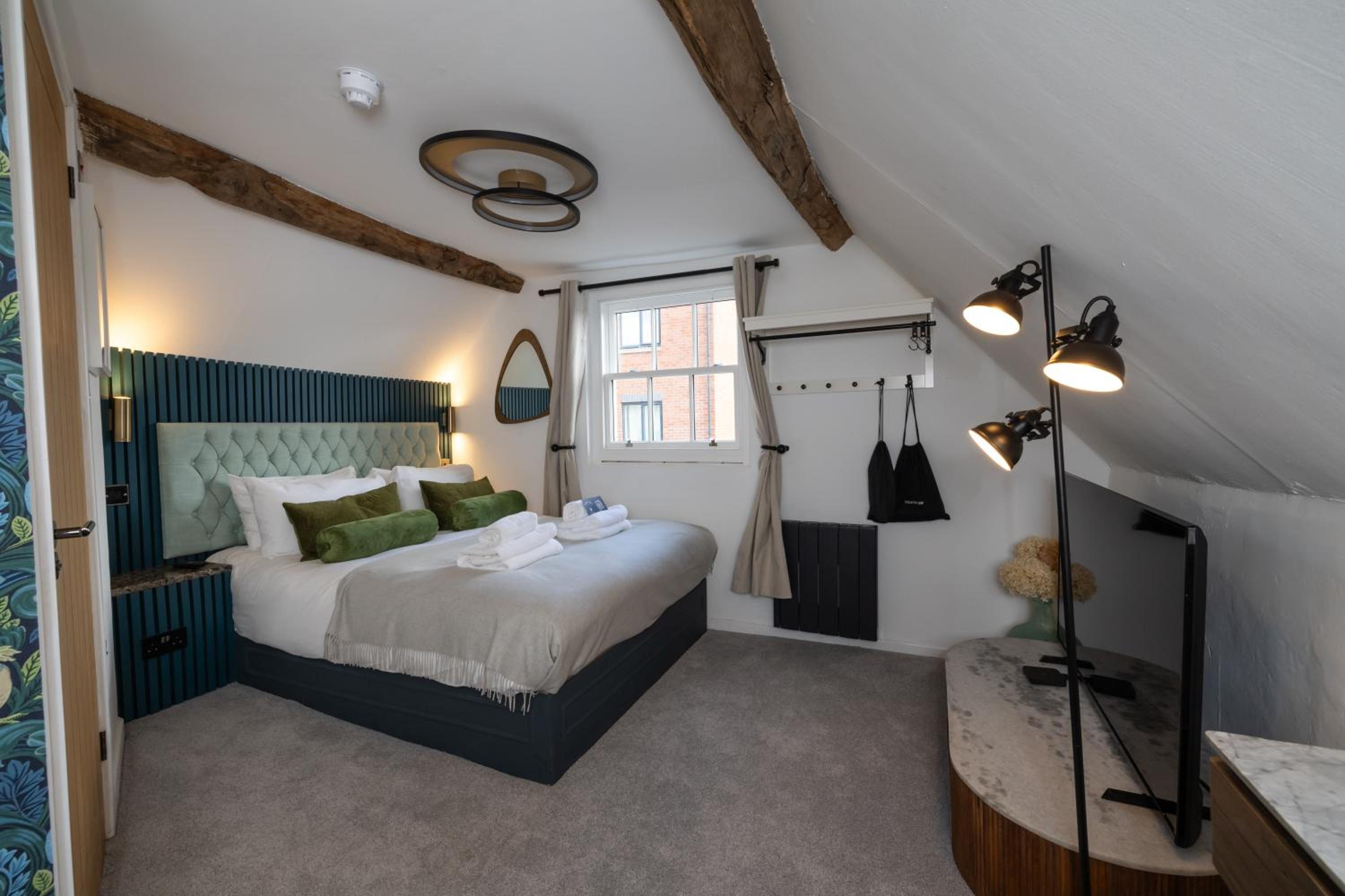 Worcester Vacations - Riize Boutique Hotel Worcester Self Check-in City Centre - Property Image 17