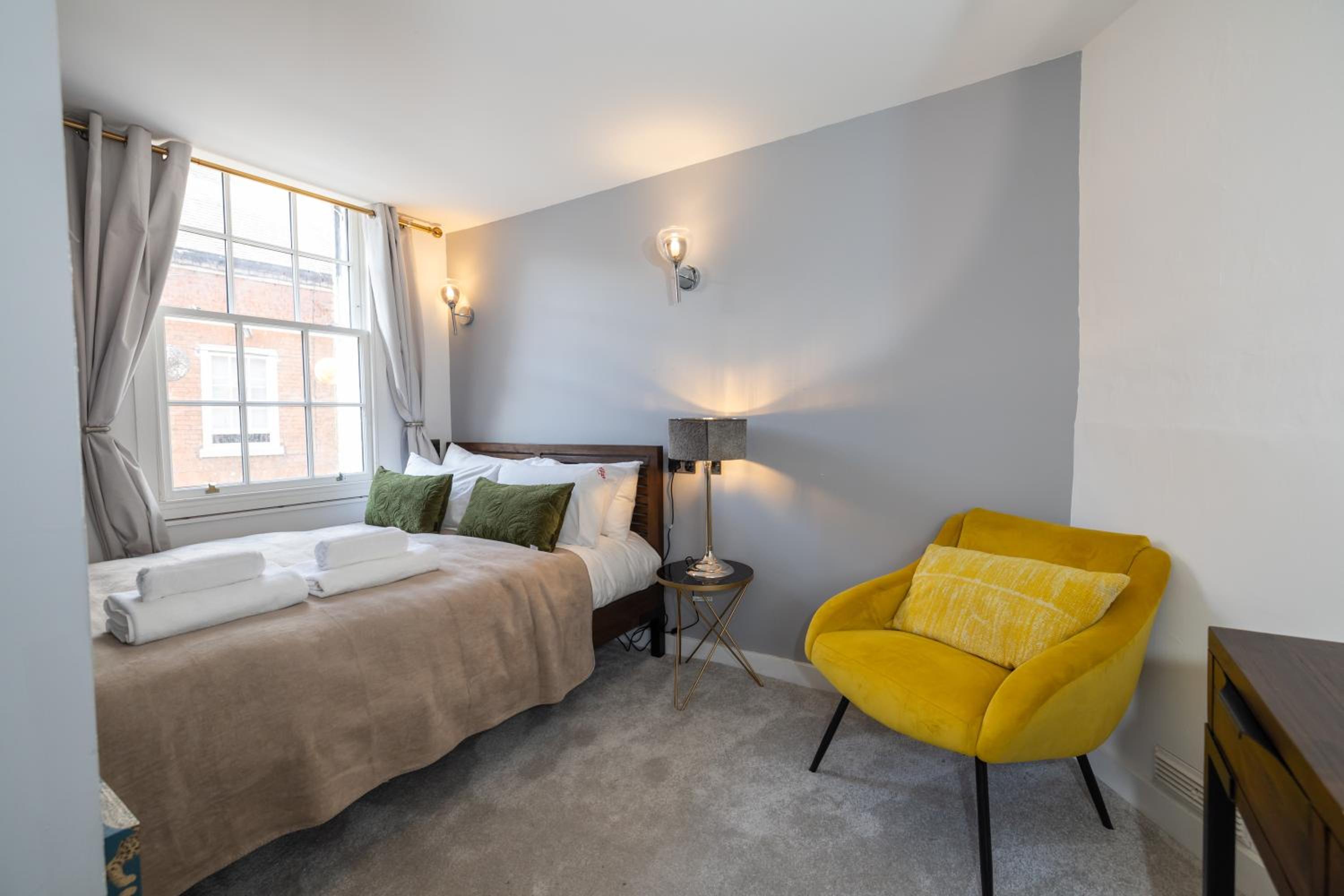 Worcester Vacations - Riize Boutique Hotel Worcester Self Check-in City Centre - Property Image 7