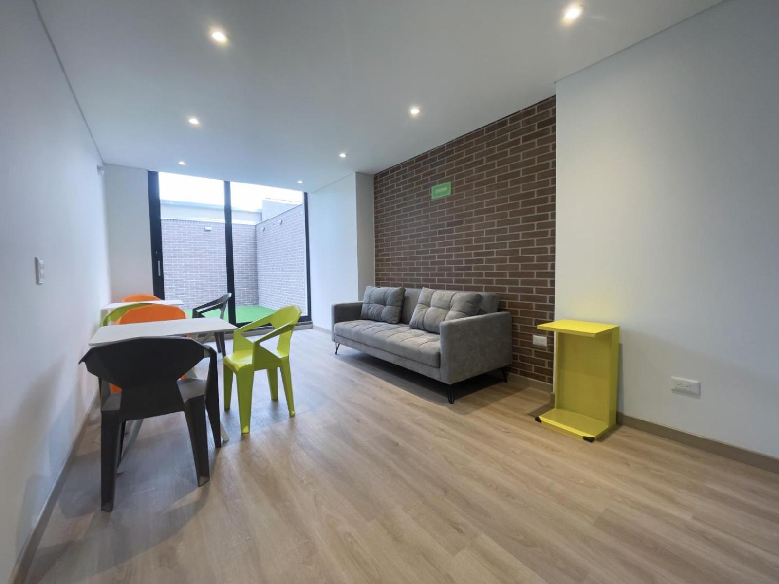 Nuevo Hermoso y Confortable Loft en Bogotá cerca aeropuerto, Embajada Americana, Corferias, Agora