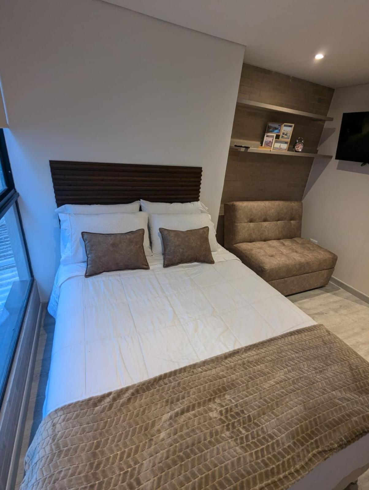 Nuevo Hermoso y Confortable Loft en Bogotá cerca aeropuerto, Embajada Americana, Corferias, Agora