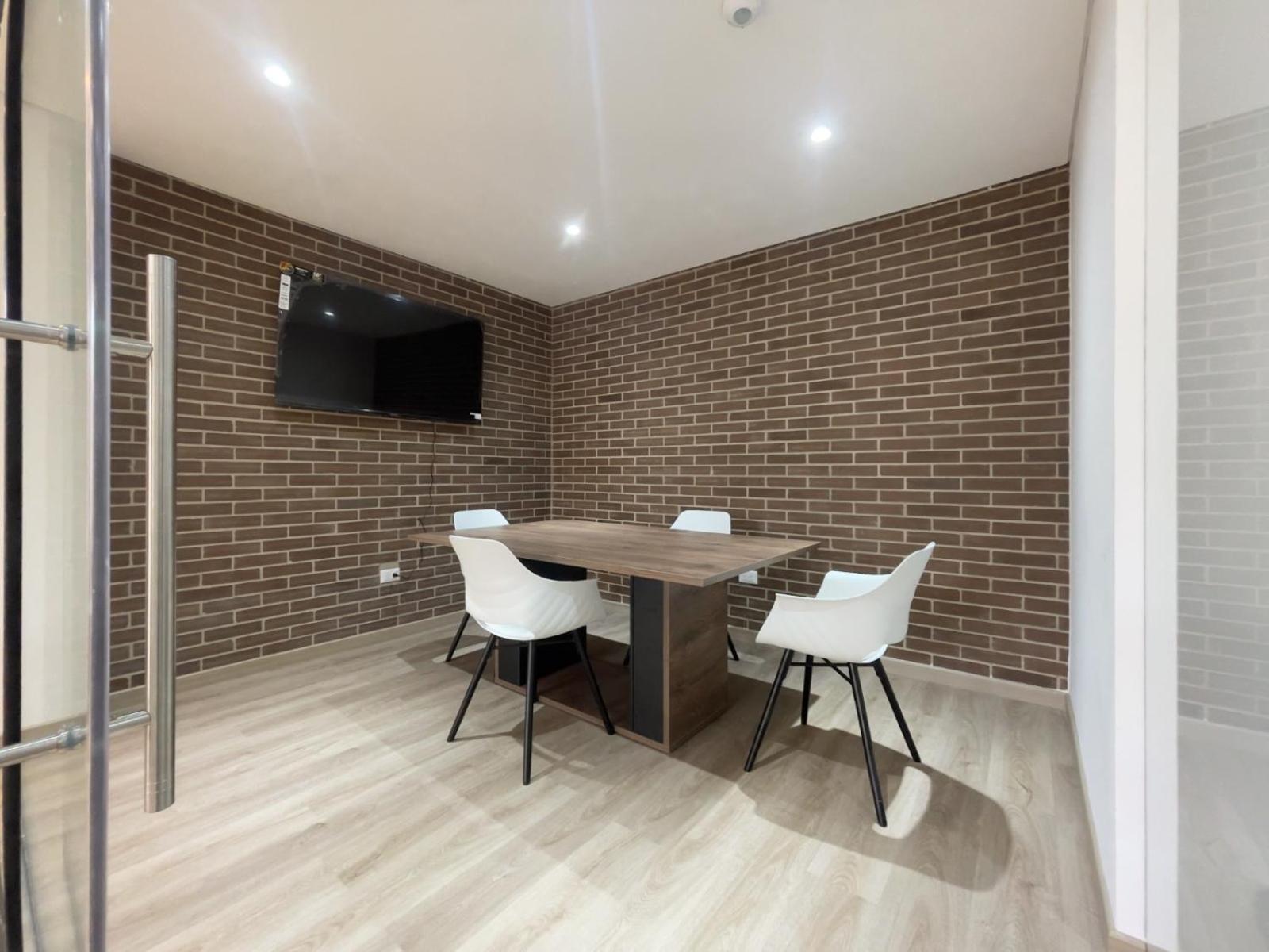 Nuevo Hermoso y Confortable Loft en Bogotá cerca aeropuerto, Embajada Americana, Corferias, Agora