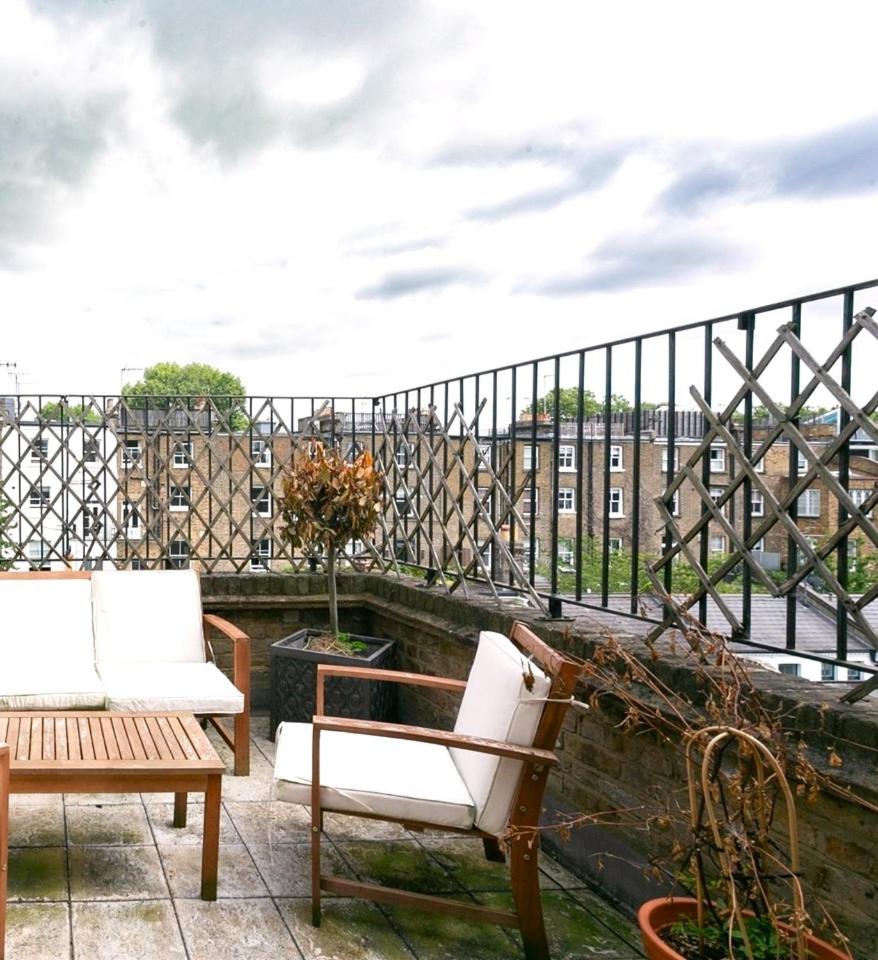 outdoor bbq area