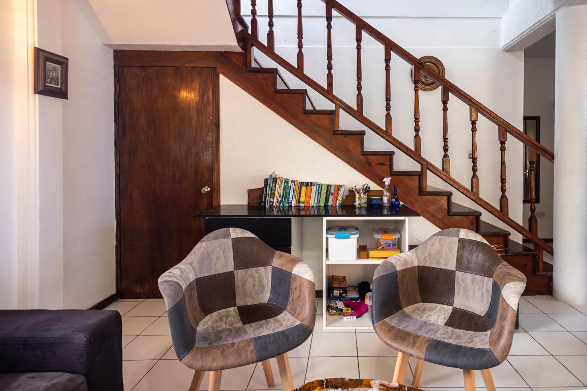 Rosehill Heights Modern 4 bedroom vacation rental