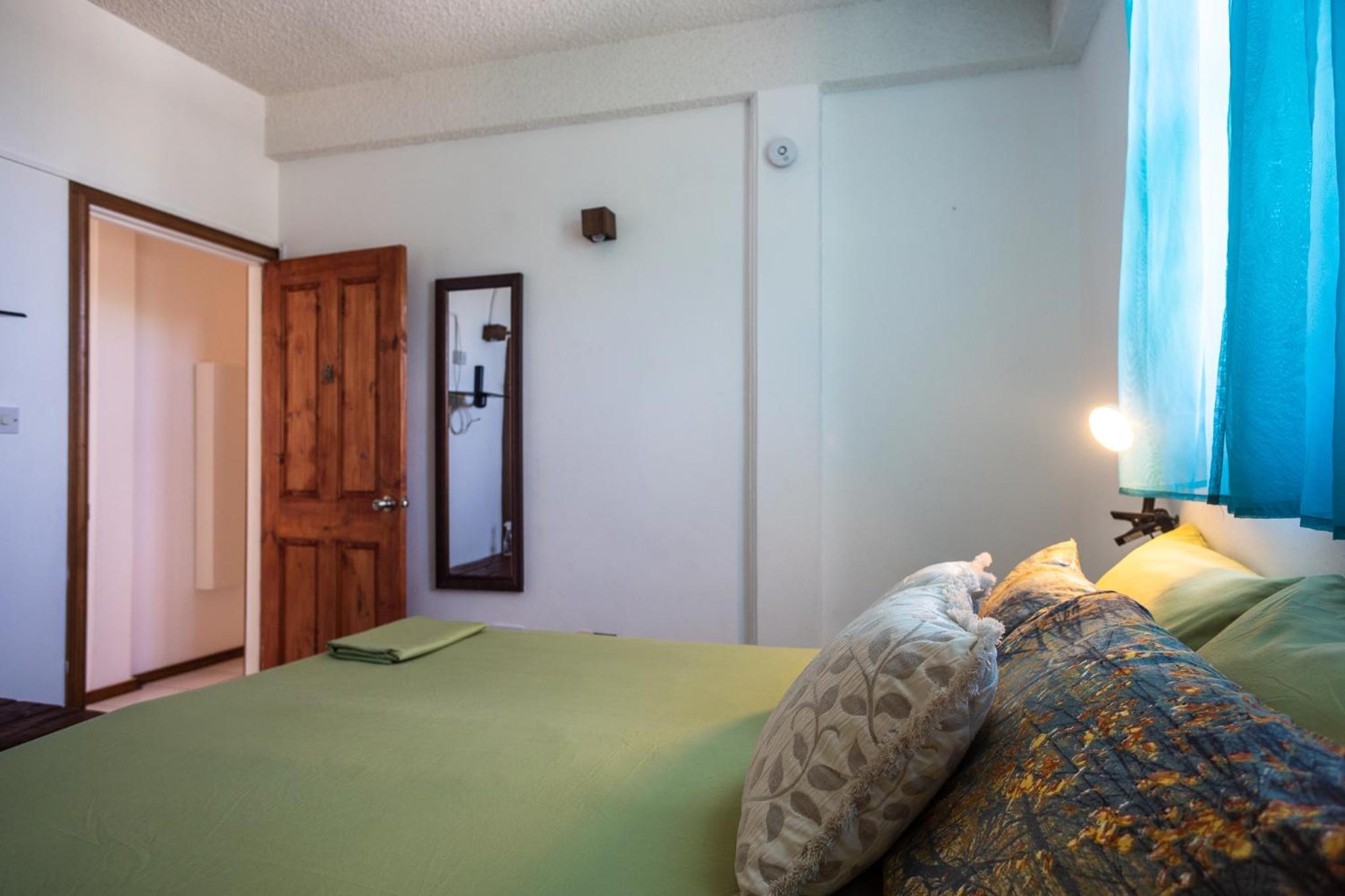 Rosehill Heights Modern 4 bedroom vacation rental