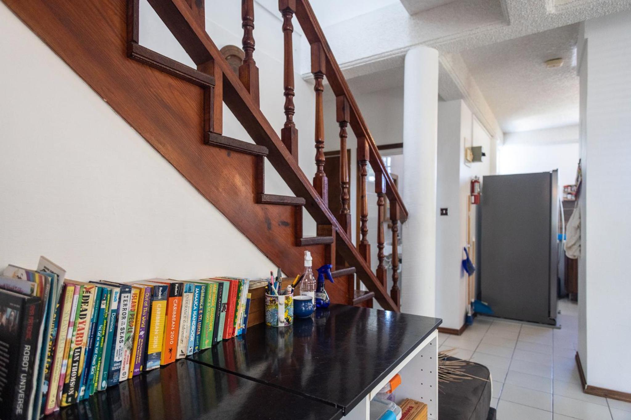 Rosehill Heights Modern 4 bedroom vacation rental
