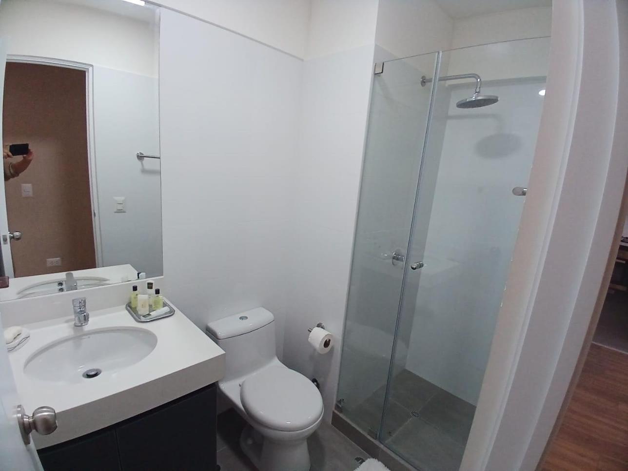 BRAND NEW BEDROOMS near the heart of MIraflores view 4