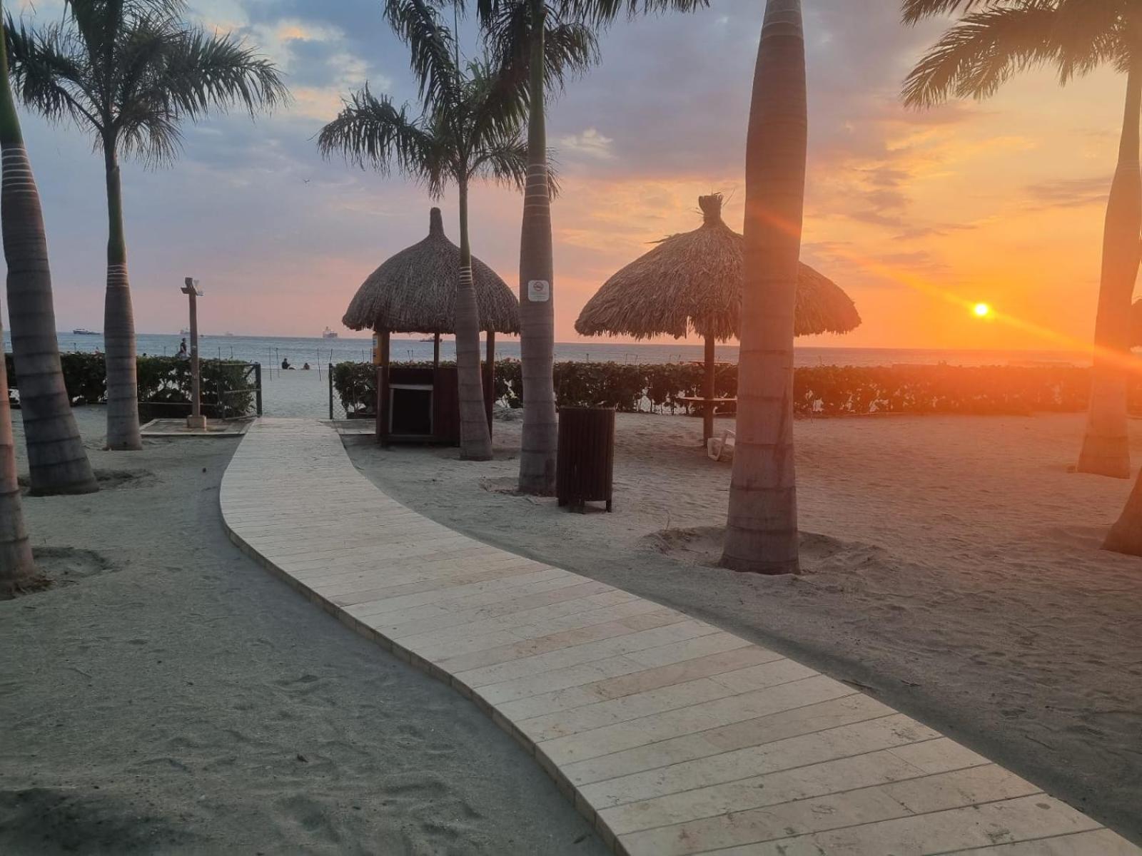 PENTHOUSE DE LUJO CON PLAYA PRIVADA en Pozos Clorados
