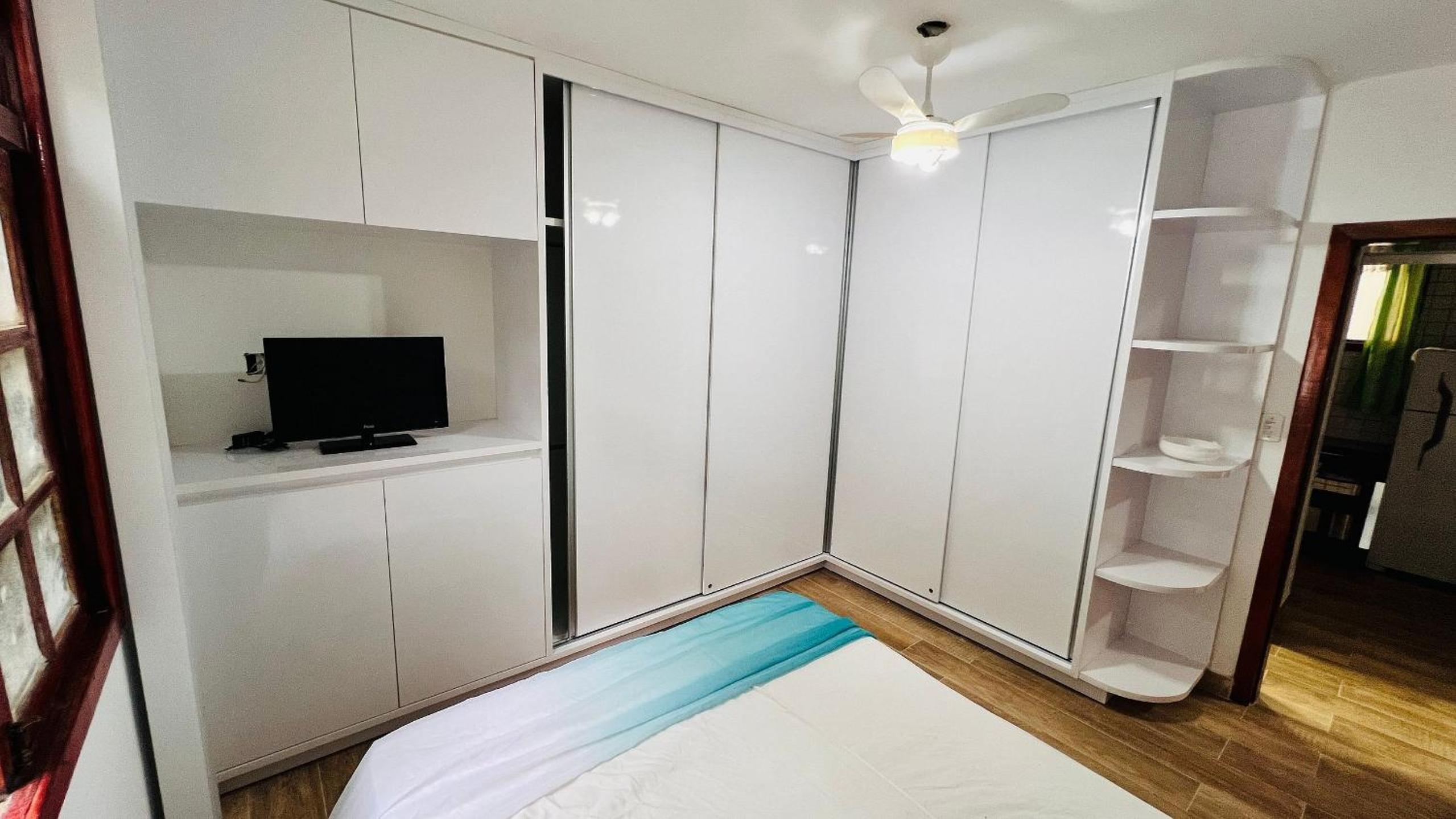 Condomínio quarto e sala