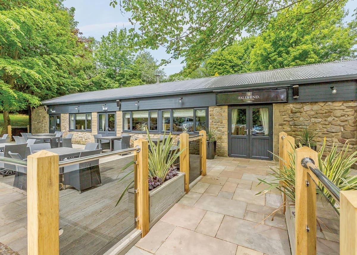 Aysgarth Lodges