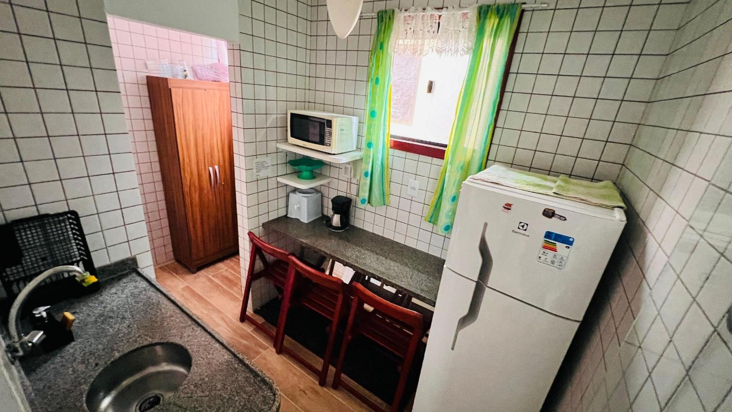 Condomínio quarto e sala