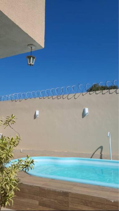 Linda casa em Araruama com piscina