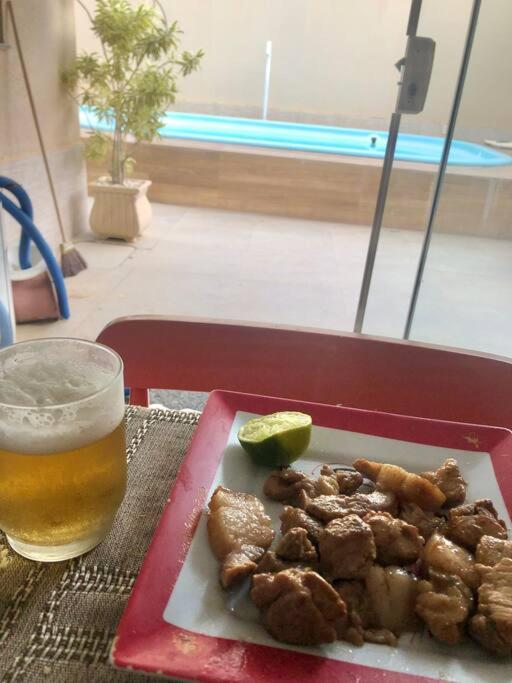 Linda casa em Araruama com piscina