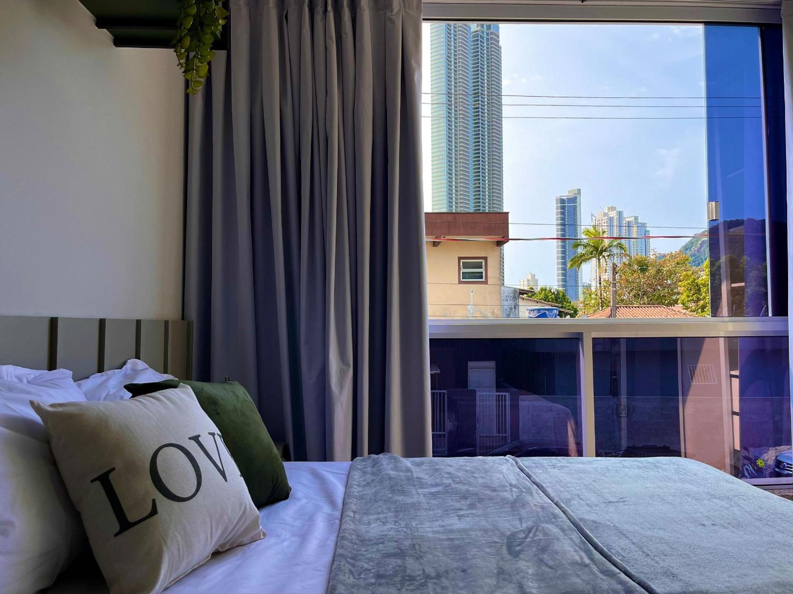 Lofts da Barra MeuAirb