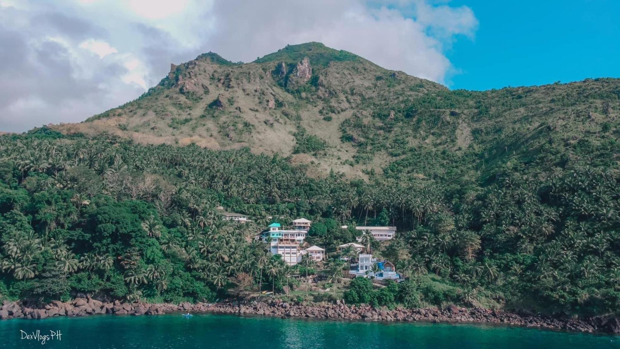 Bintana Sa Paraiso