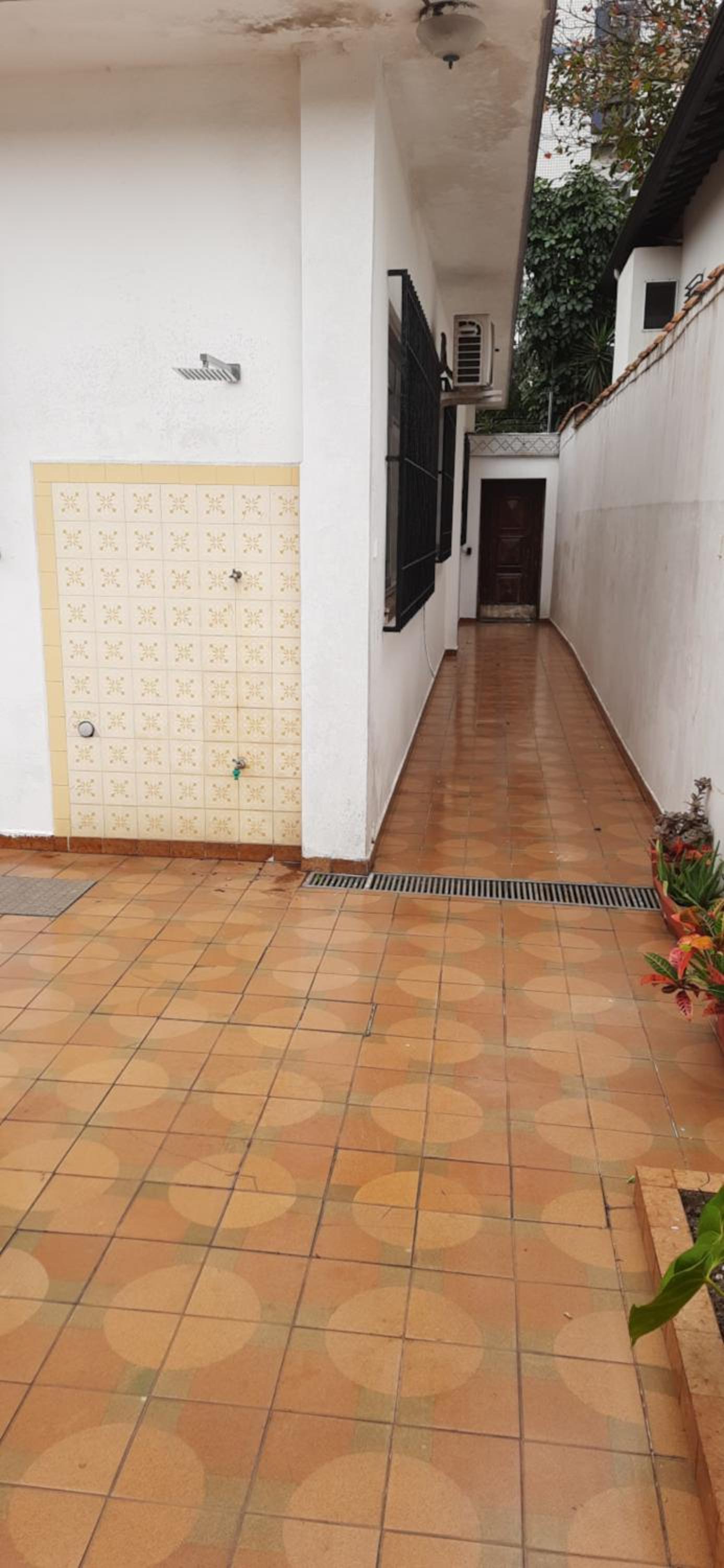 Casa espaçosa pertinho da praia
