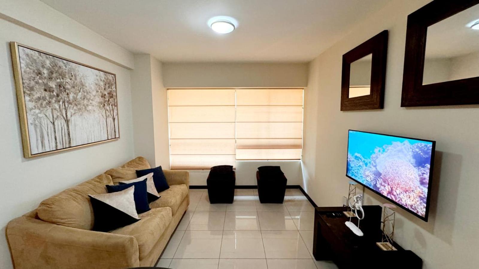 Ecusuites Torre sol mall del sol view 4