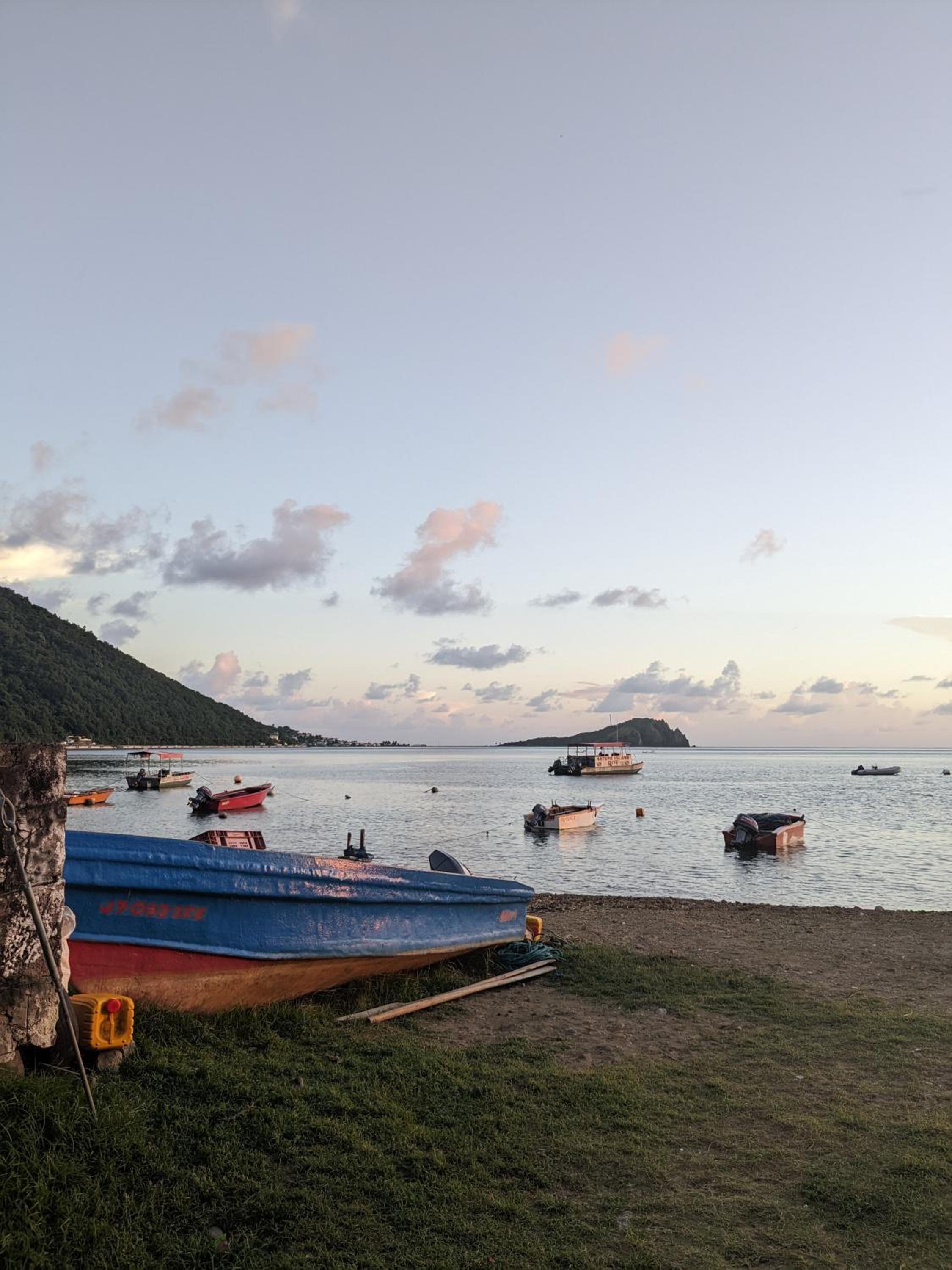 Rainbow Heights Apartment, Soufriere