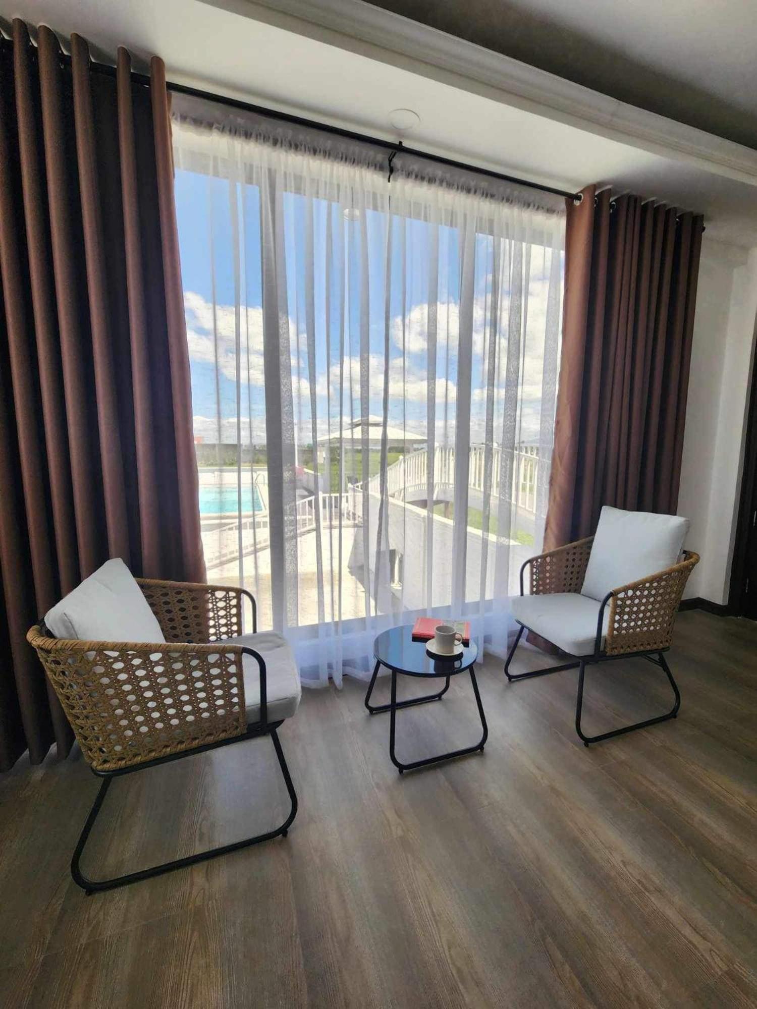 IG WORTHY IN LAGUNA - Staycation and Events Place view 3