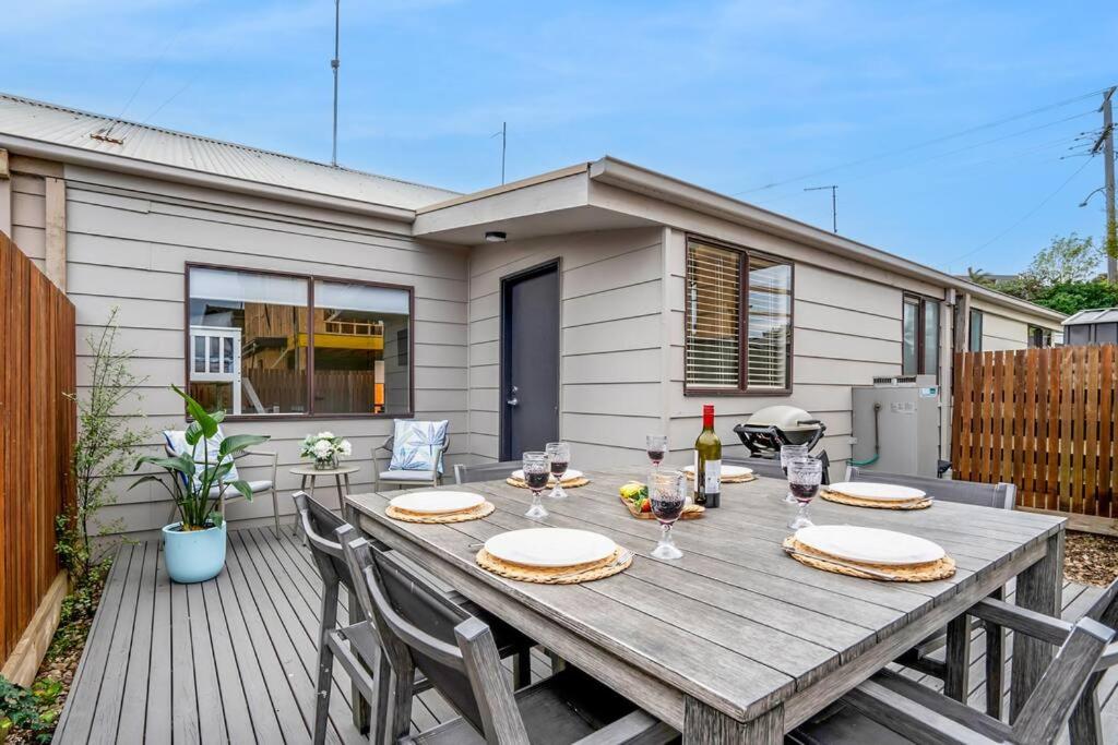 50m Walk to River , Pet Friendly, Spacious