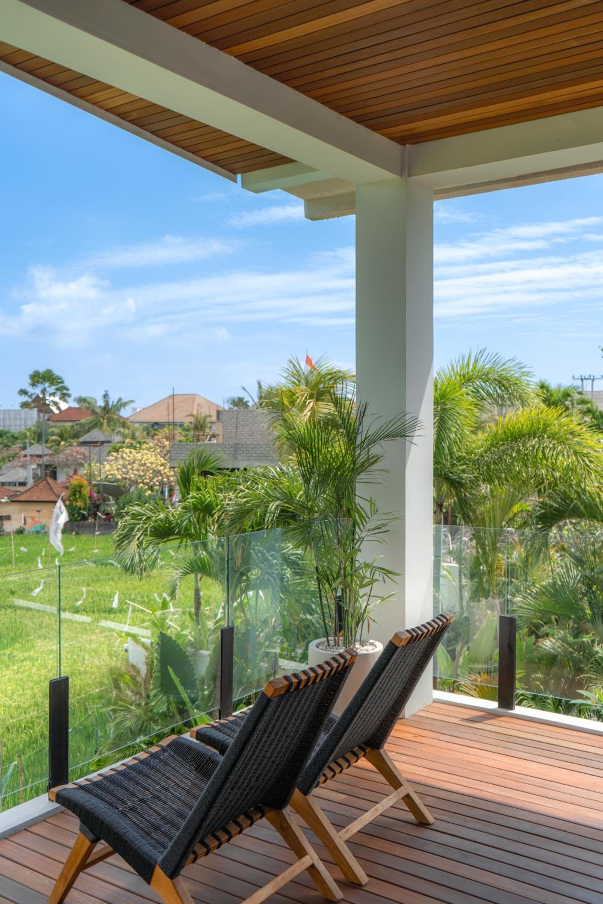 Villa Amaluna - Tranquil Retreat 4BR with Panoramic Rice Field Views