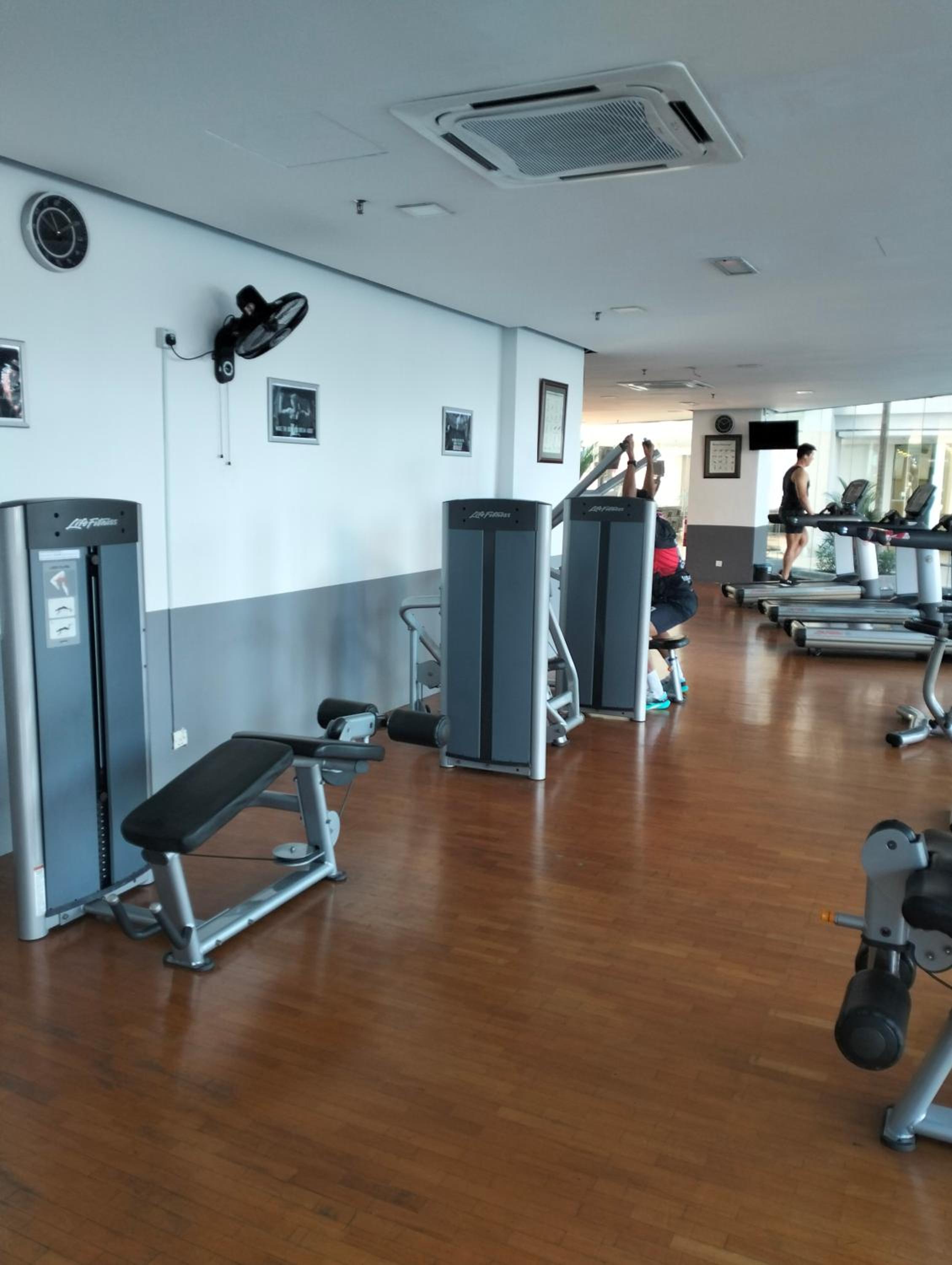 Star Suites At Swiss Garden Residences