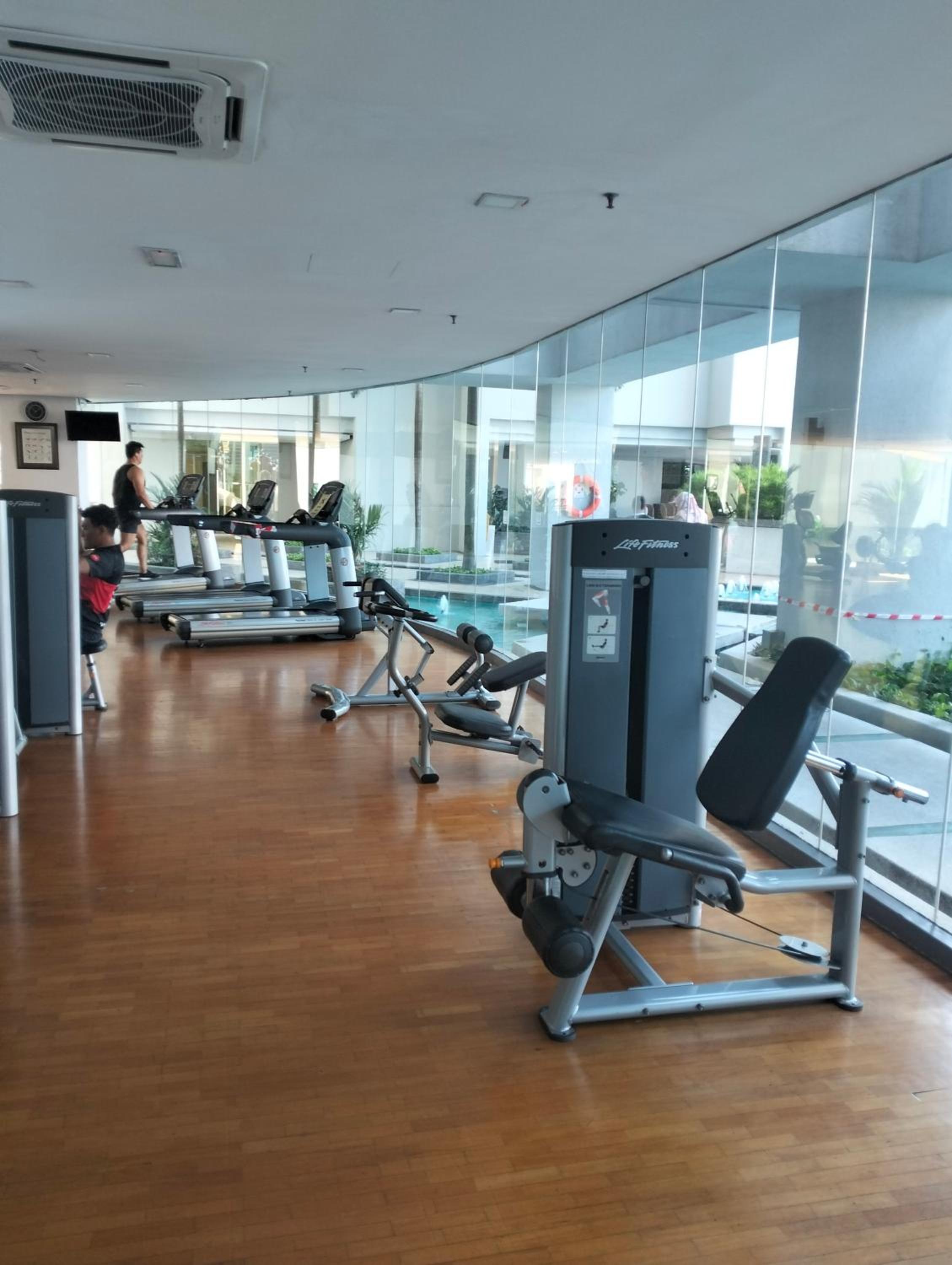 Star Suites At Swiss Garden Residences