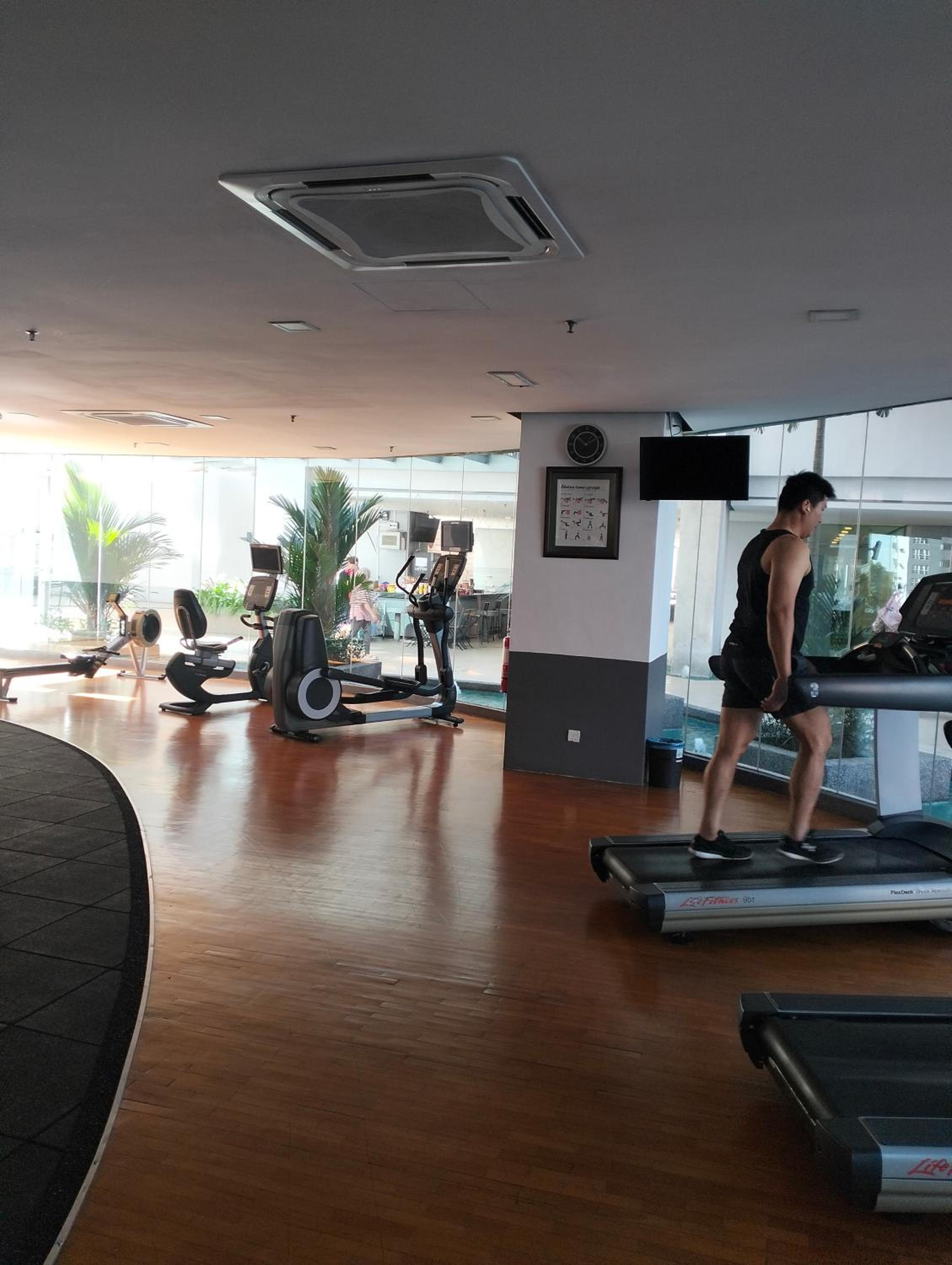 Star Suites At Swiss Garden Residences