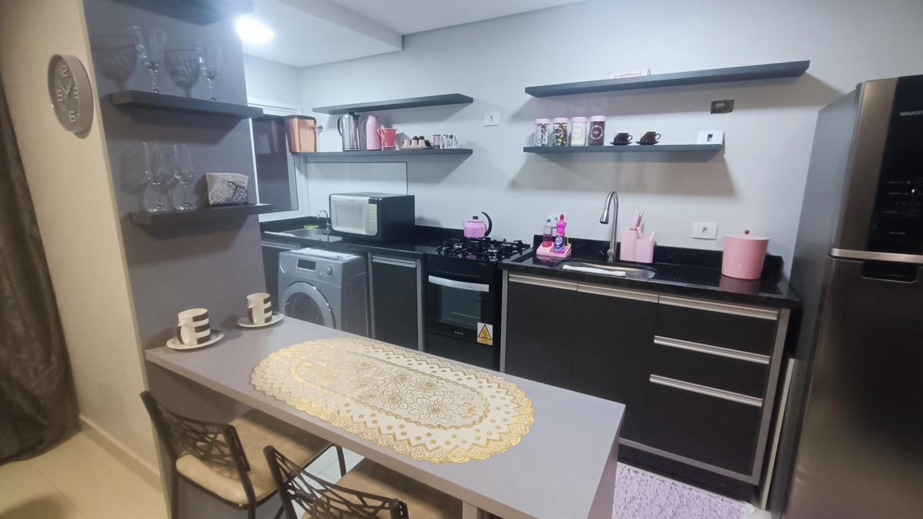 Apto novo, central e aconchegante em Foz